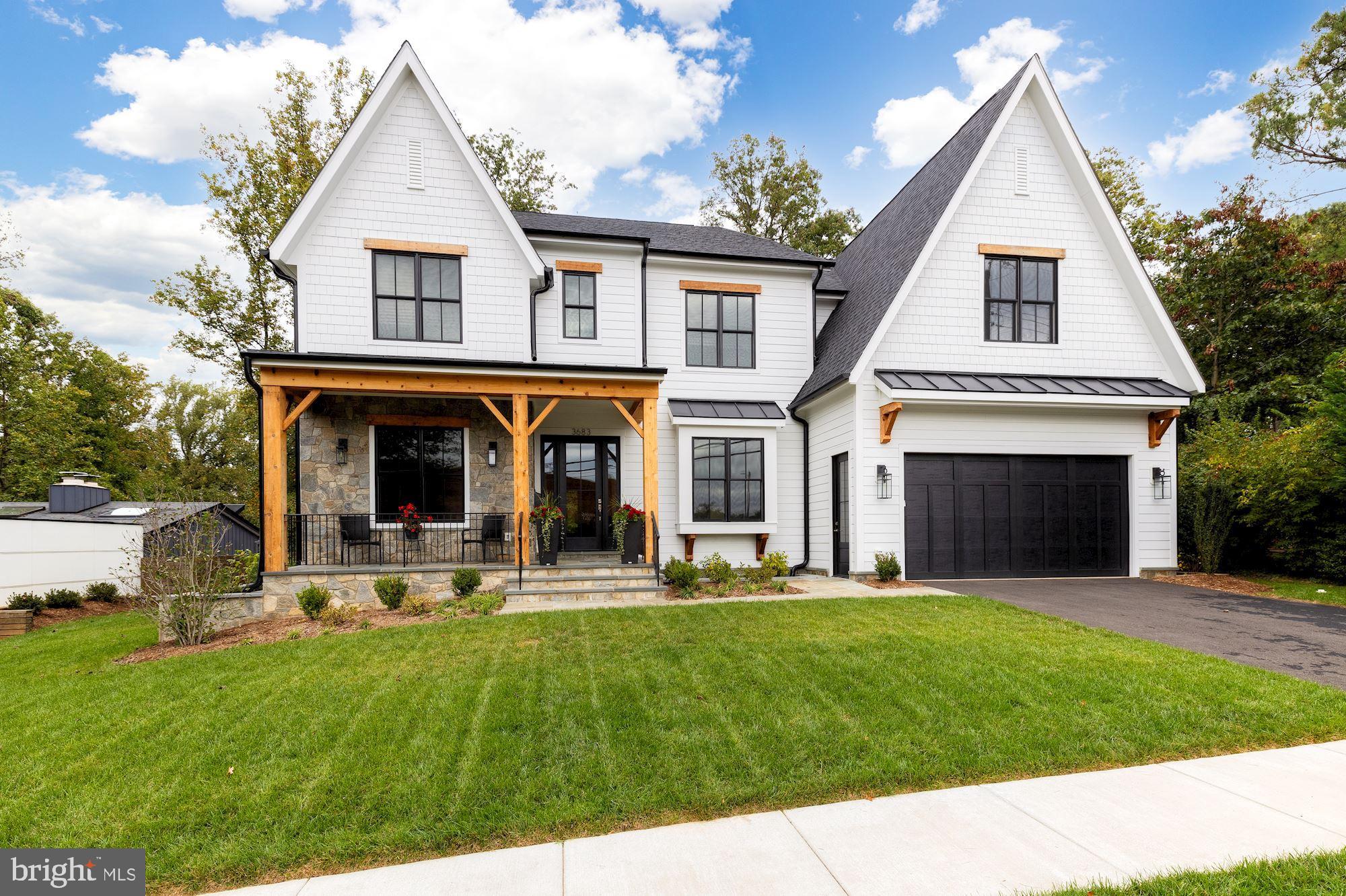 WOODLAND ACRES - Residential