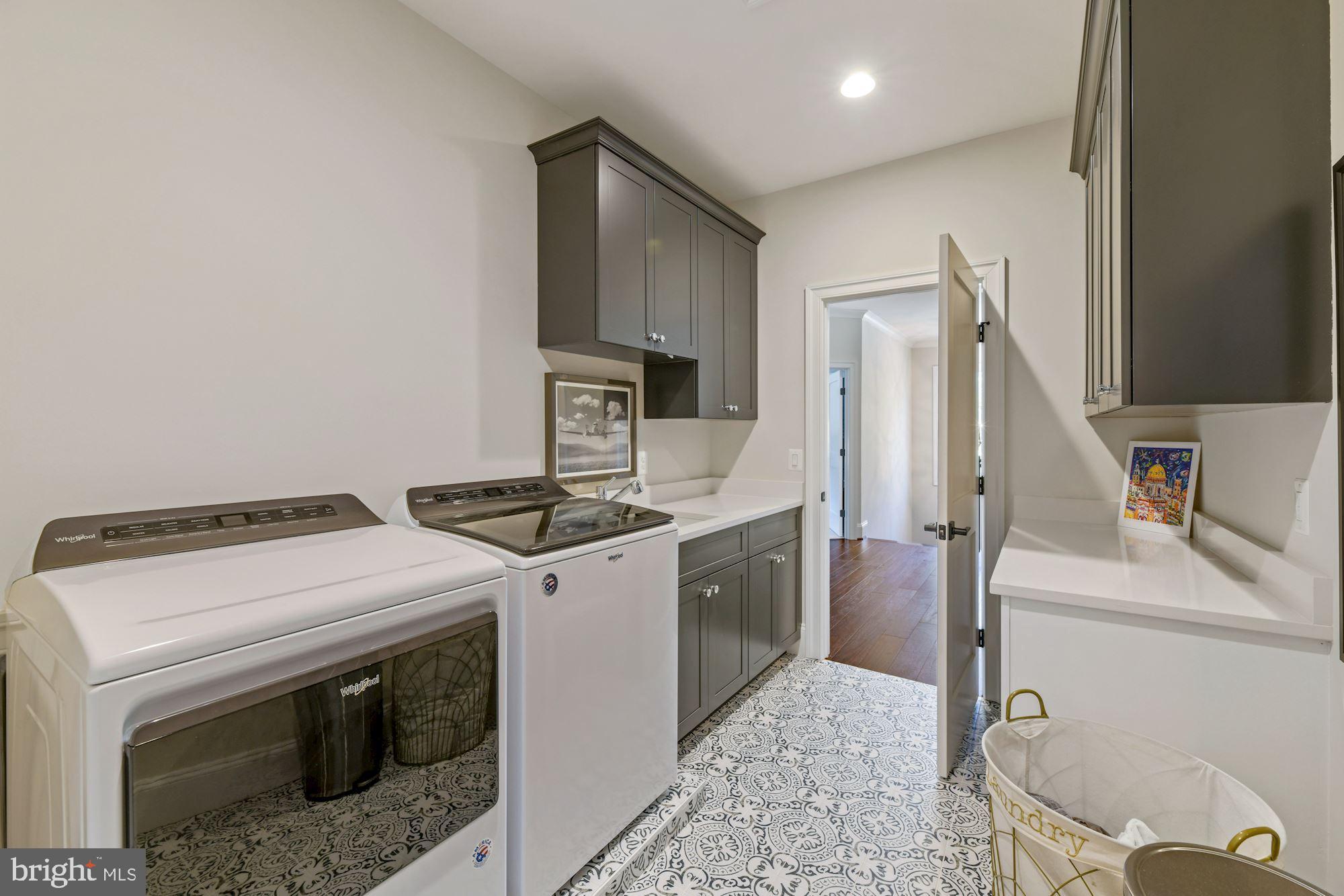 WOODLAND ACRES - Residential