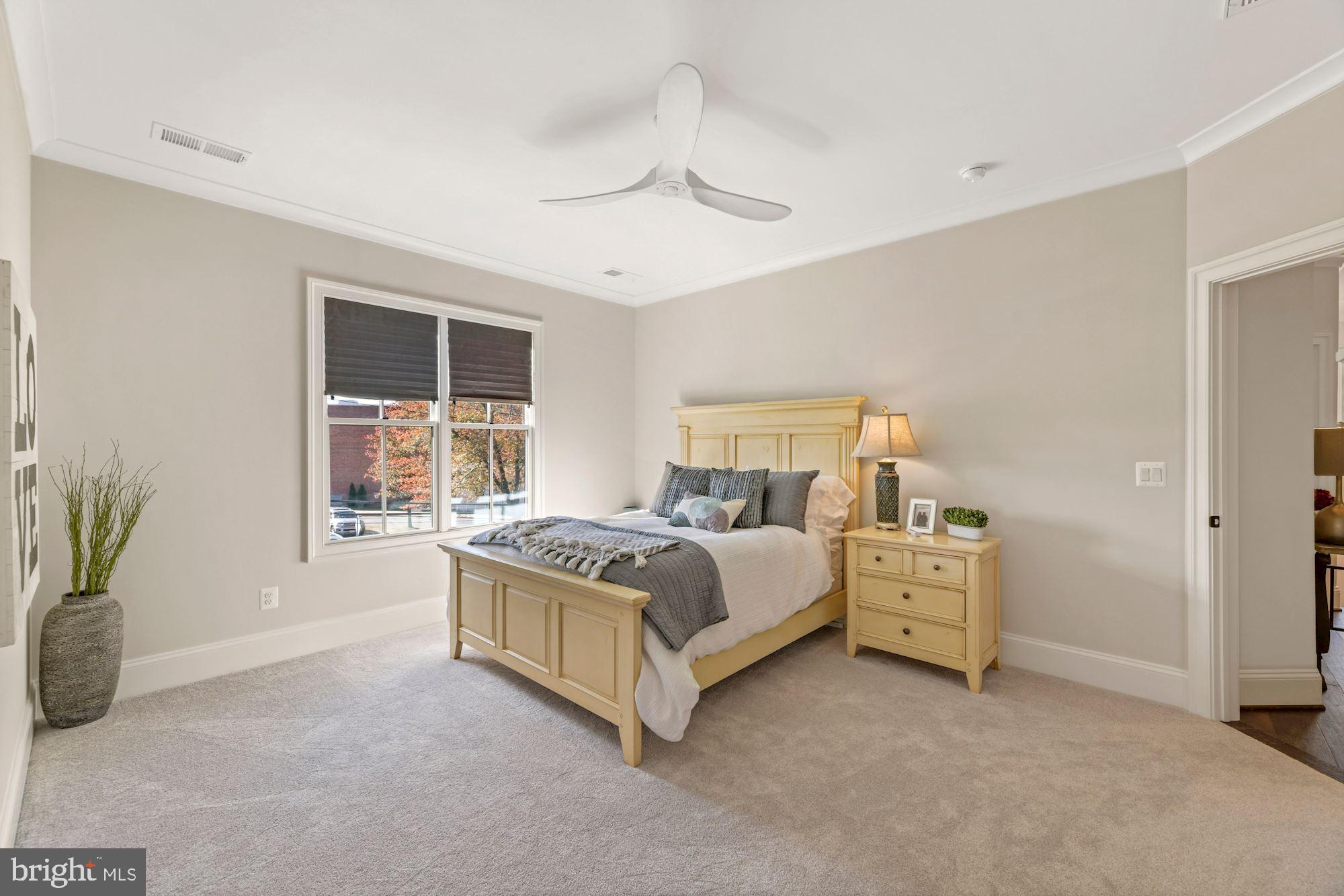 WOODLAND ACRES - Residential