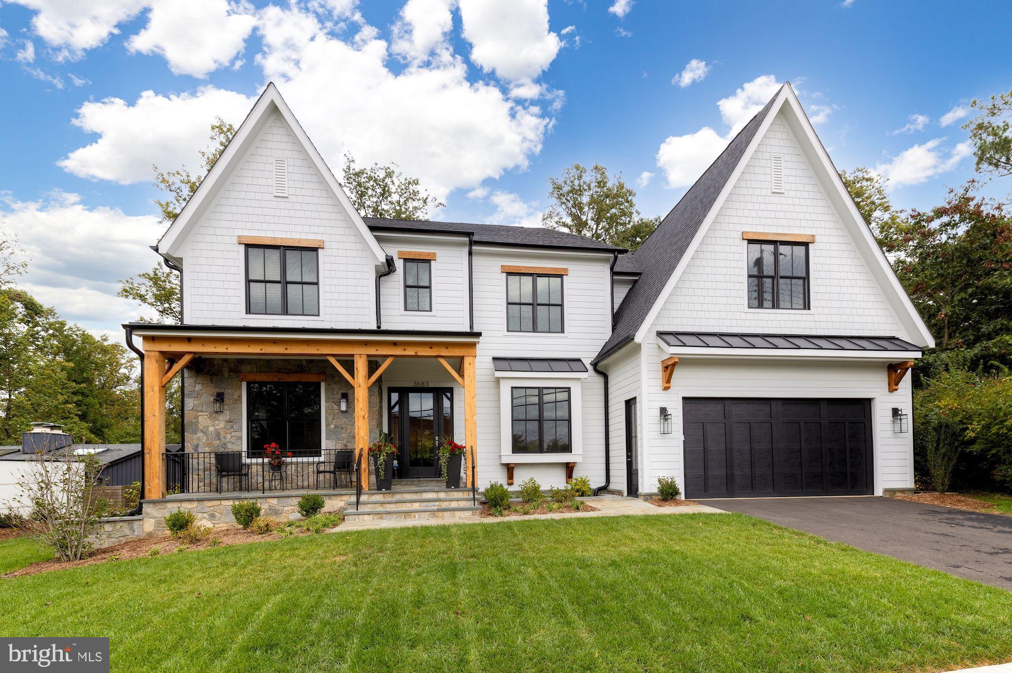 WOODLAND ACRES - Residential