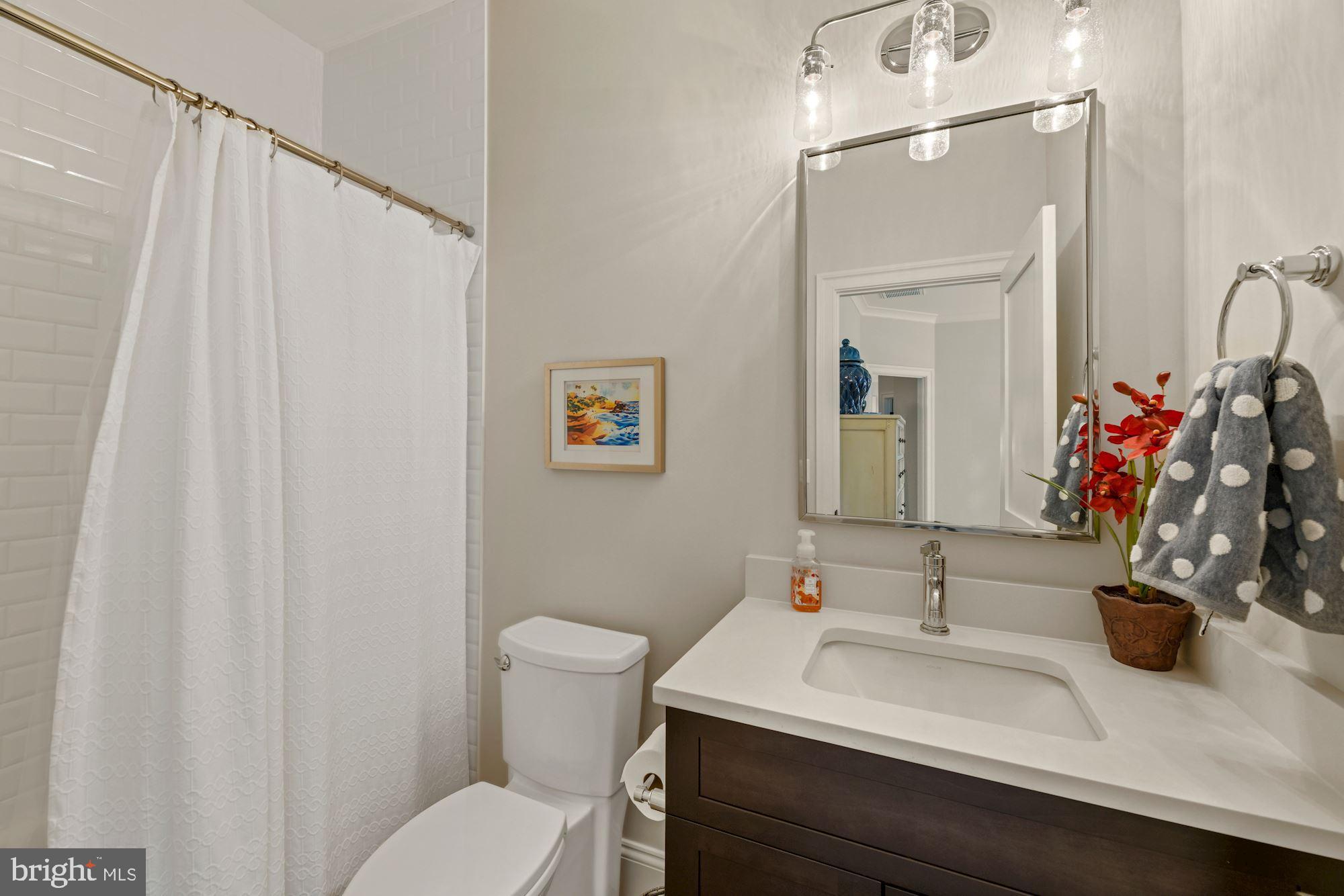 WOODLAND ACRES - Residential