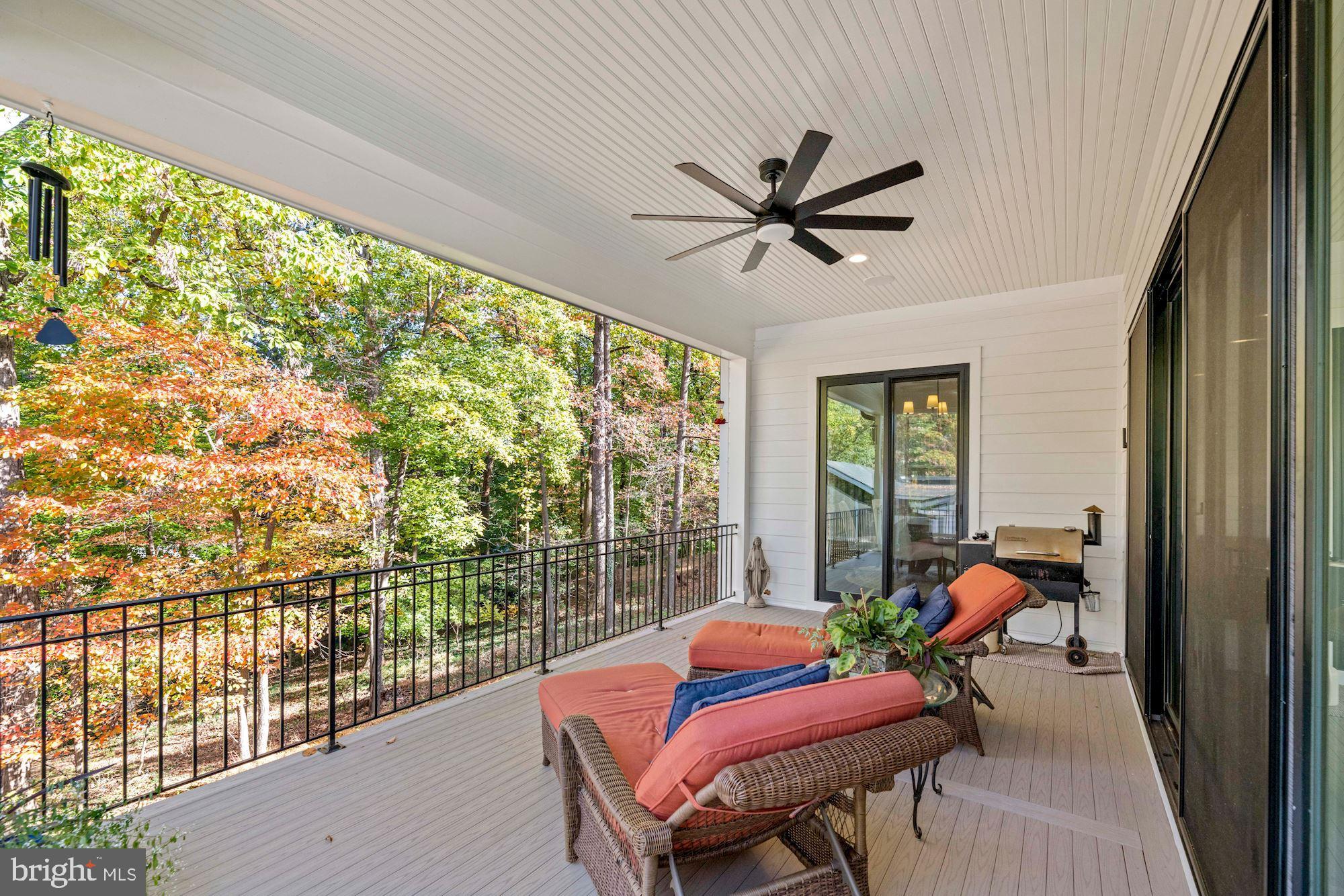 WOODLAND ACRES - Residential