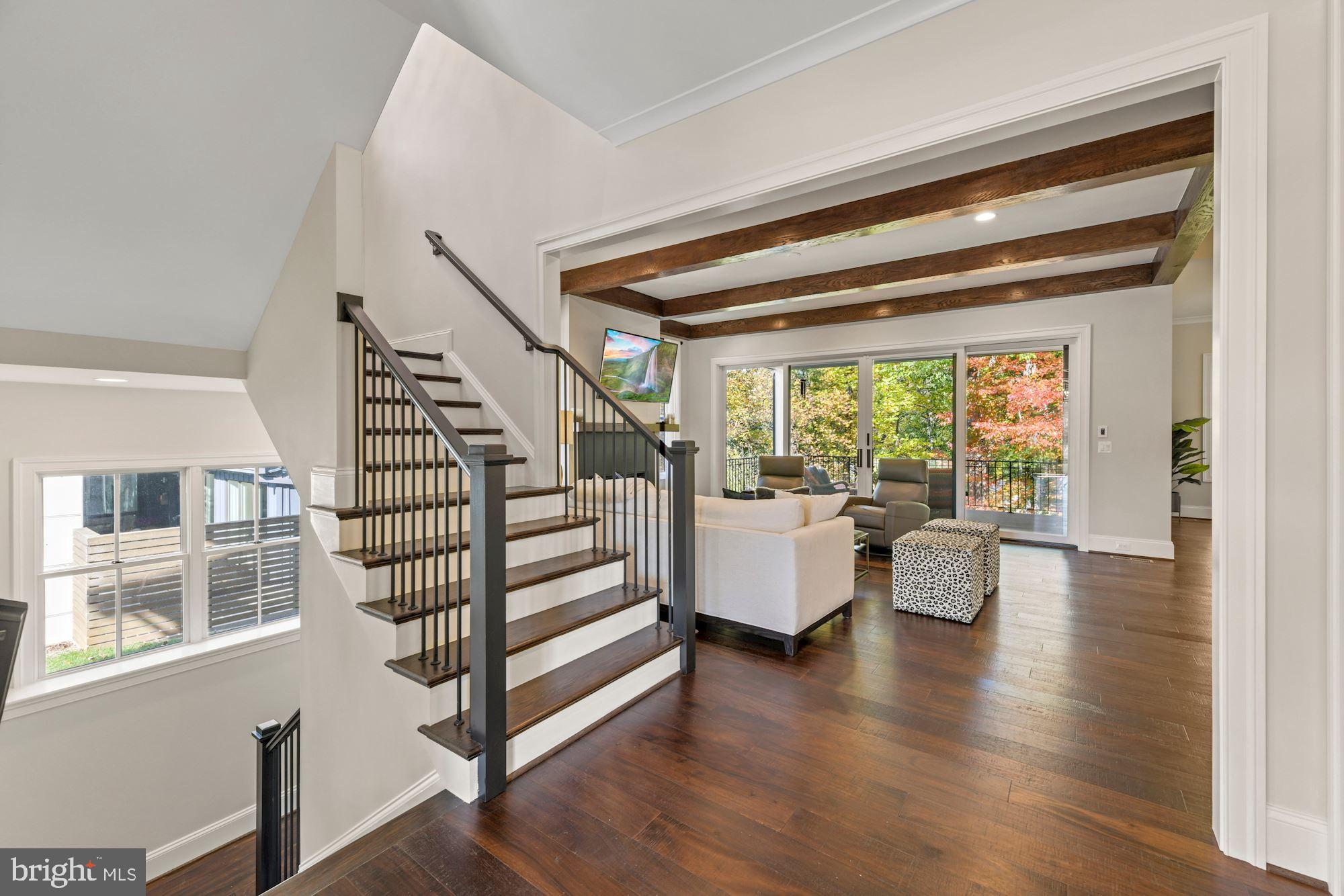 WOODLAND ACRES - Residential