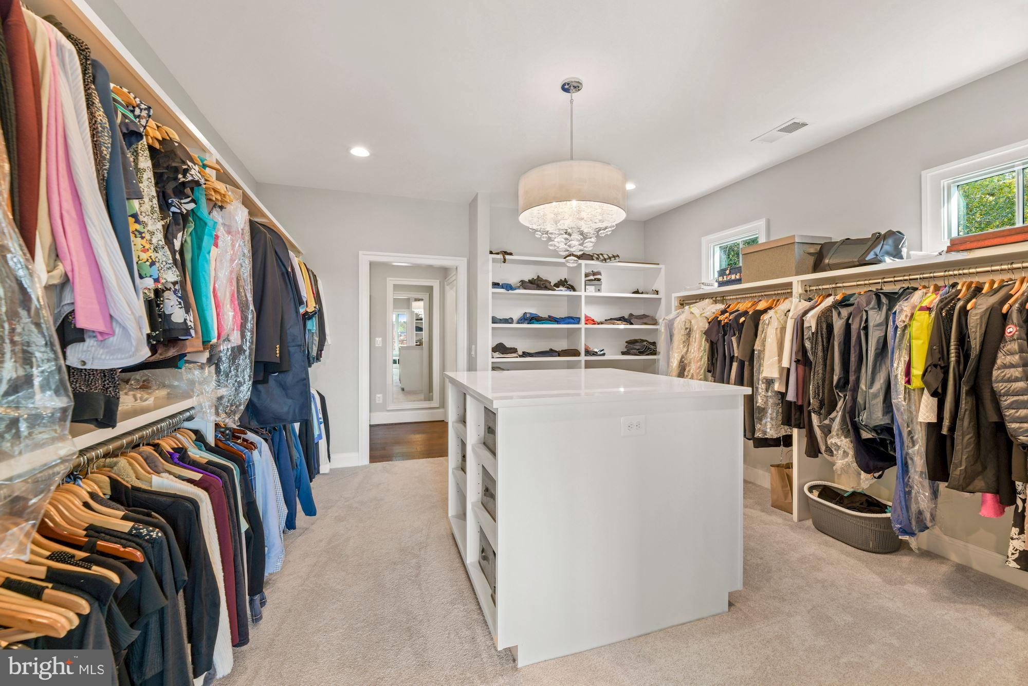 WOODLAND ACRES - Residential