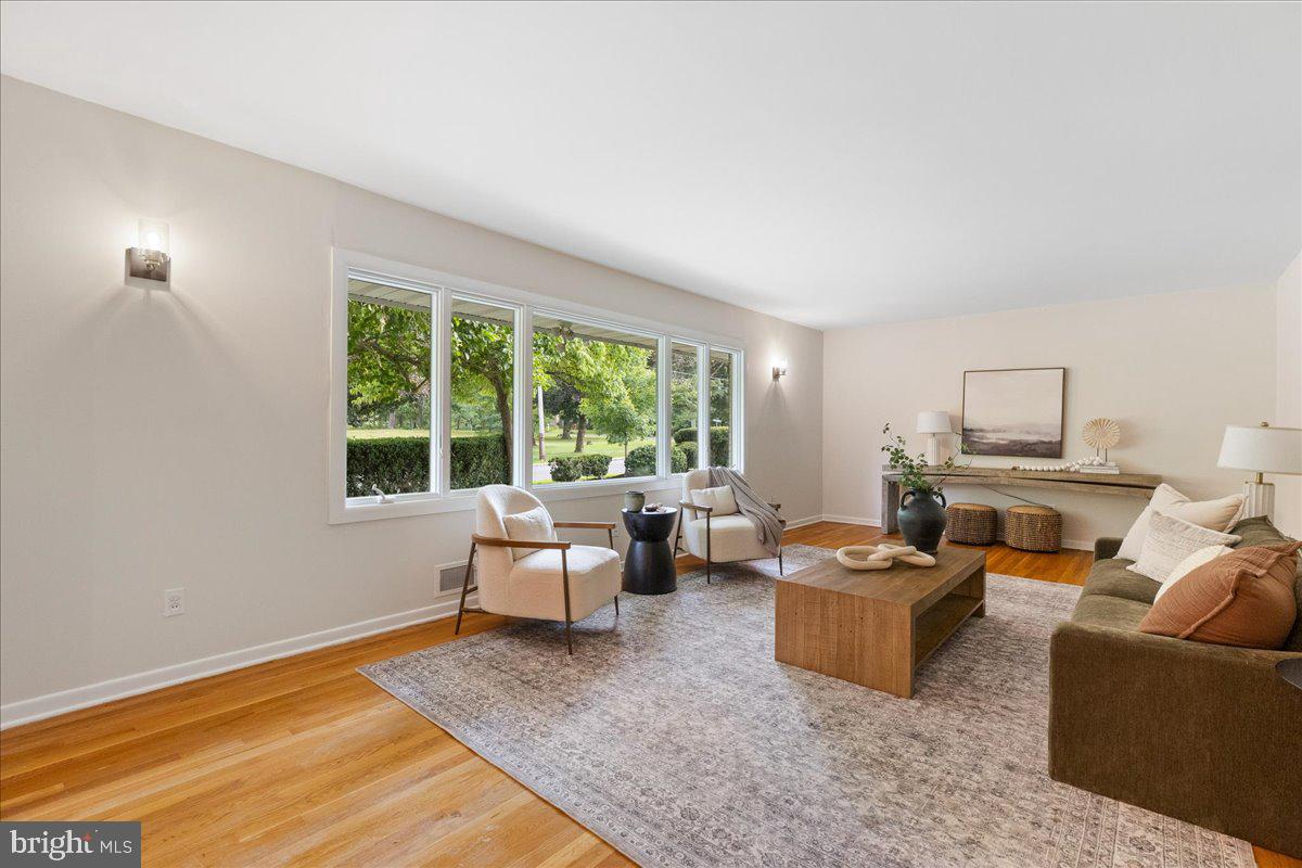 562 PROSPECT AVENUE