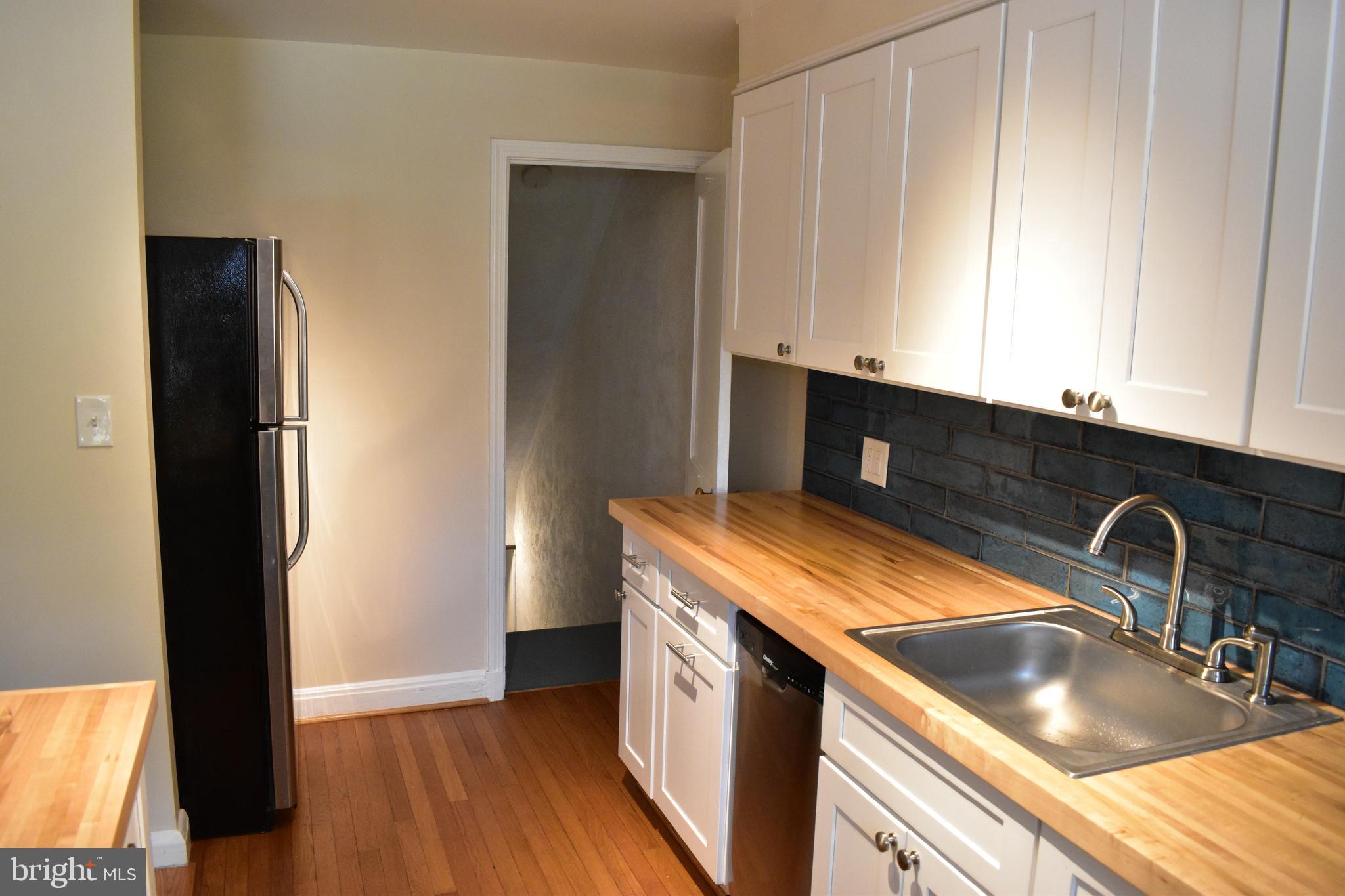 MEDFIELD - Residential