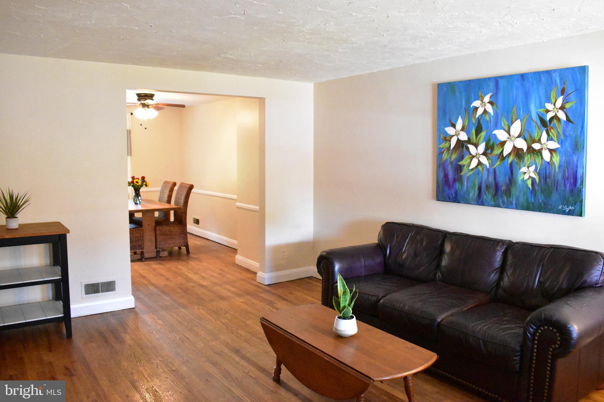 MEDFIELD - Residential