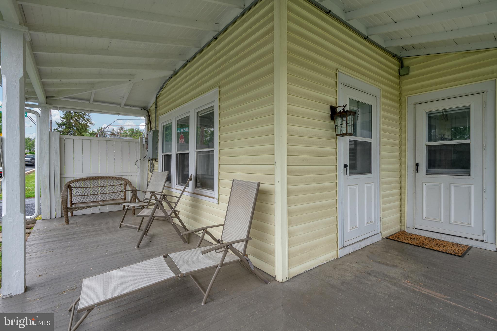 121 N PLUM STREET