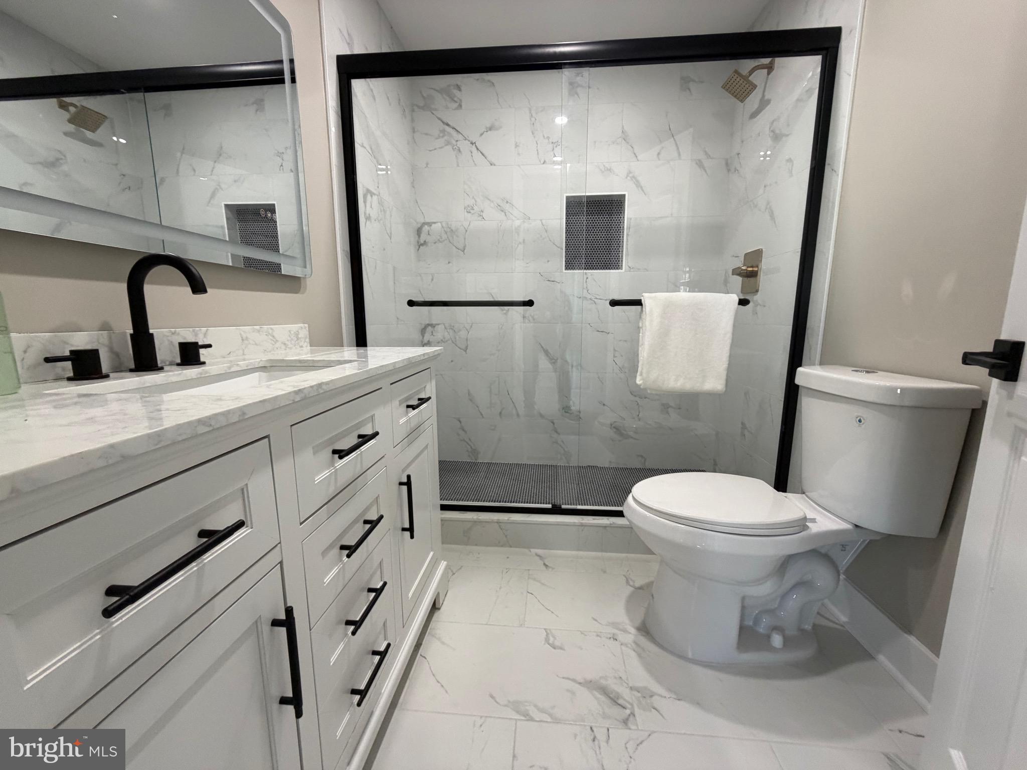 786 ROLLING VIEW DRIVE