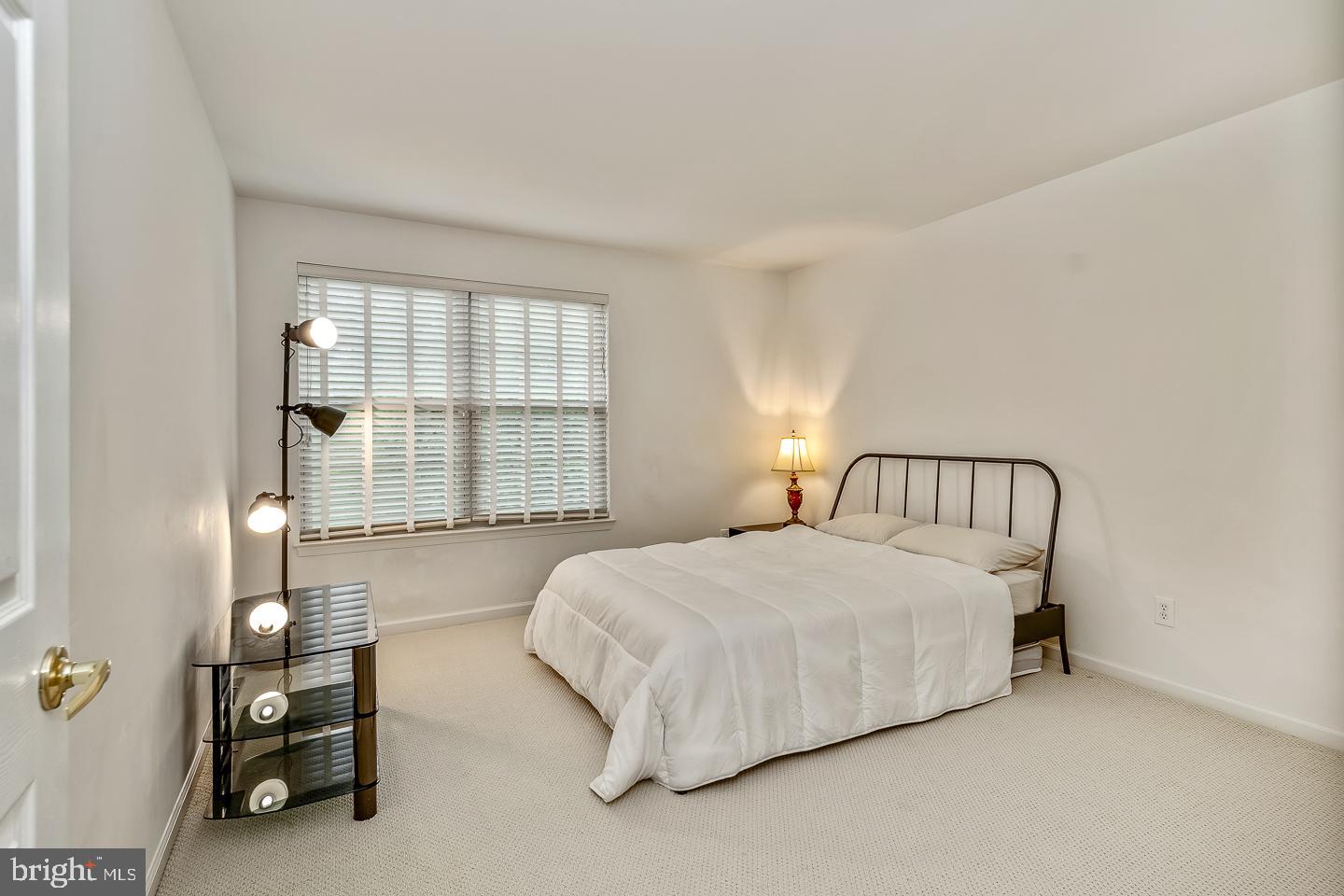WALNUT GROVE - Residential