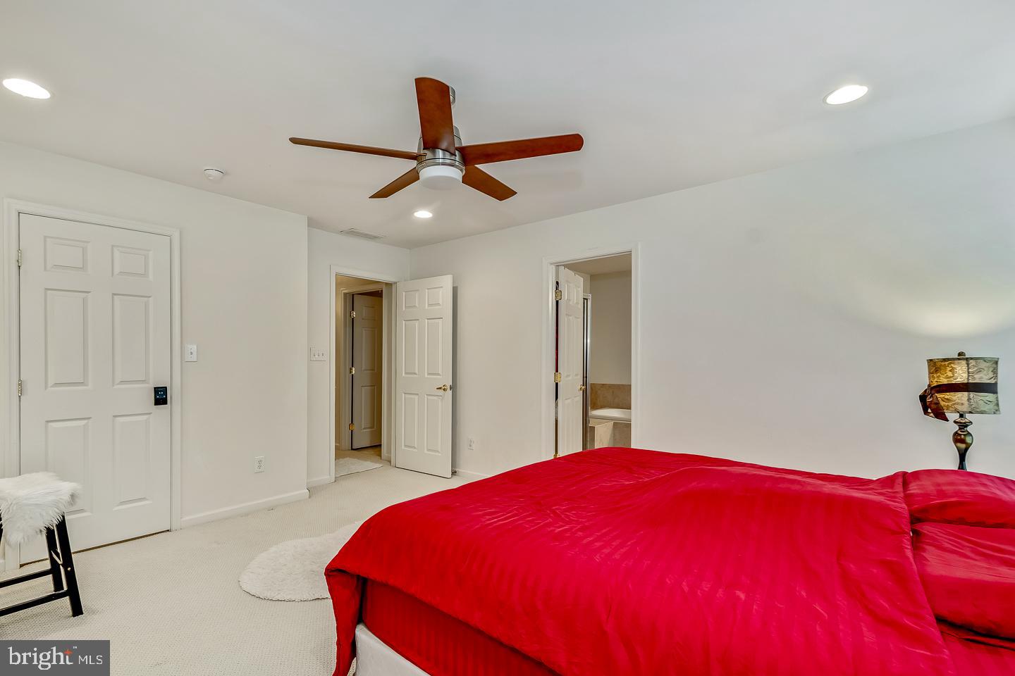 WALNUT GROVE - Residential