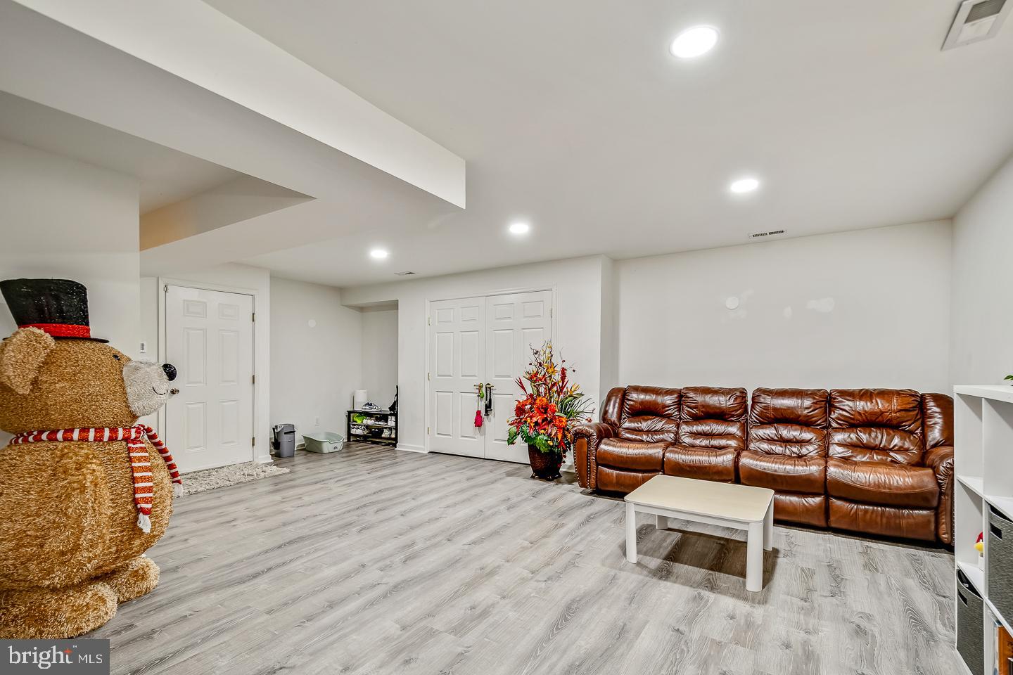 WALNUT GROVE - Residential