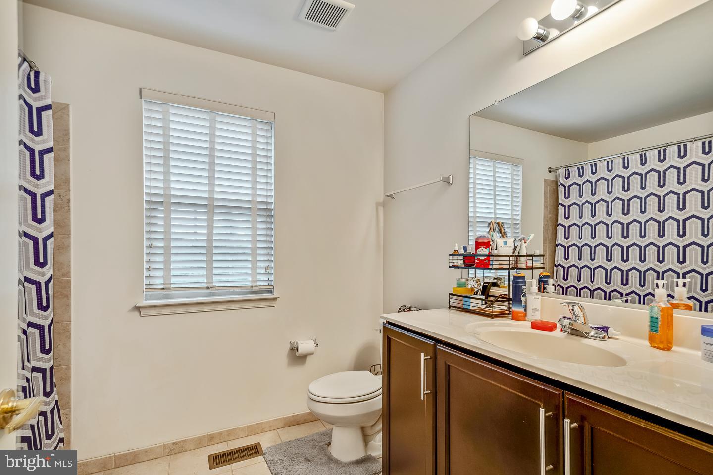 WALNUT GROVE - Residential