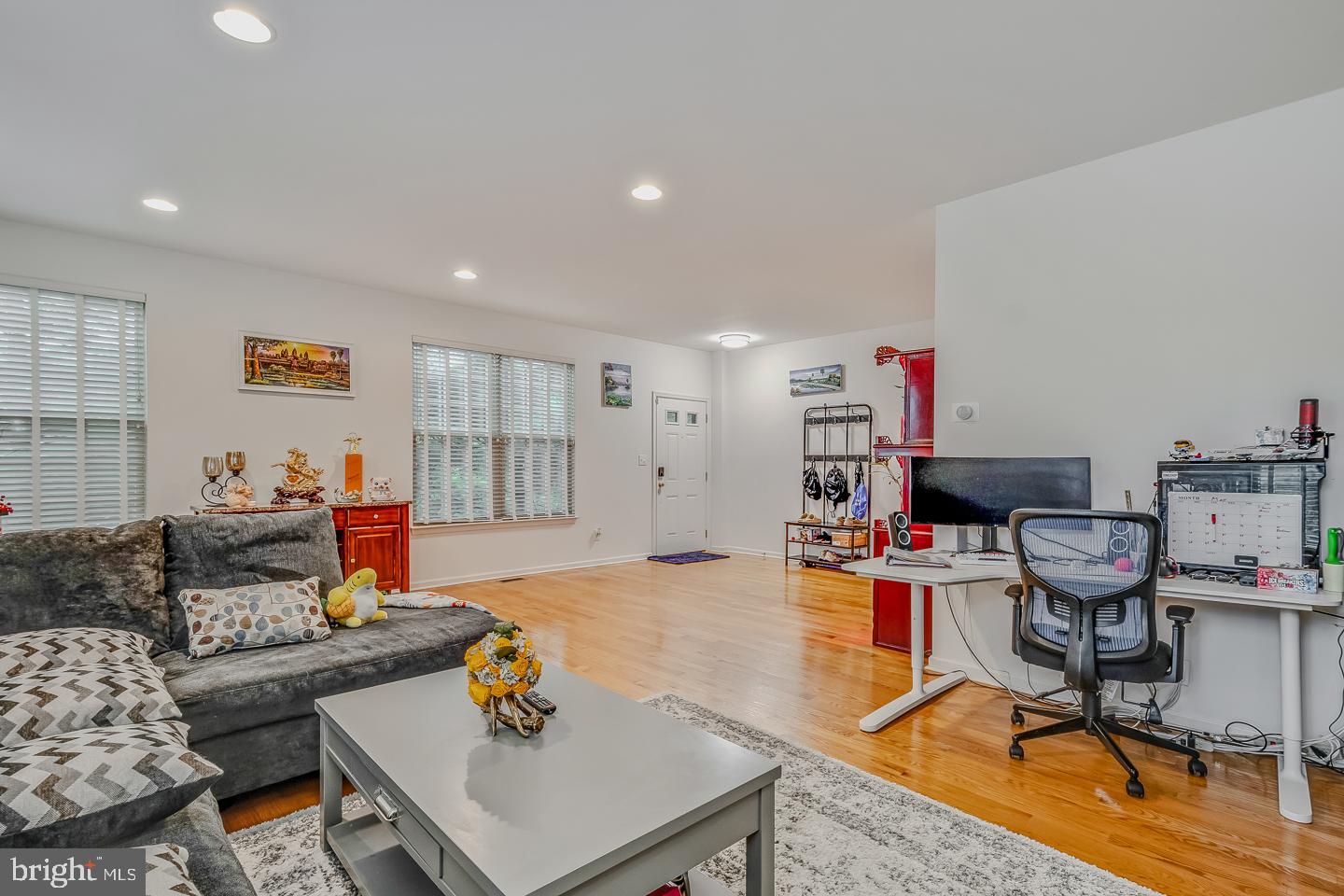 WALNUT GROVE - Residential