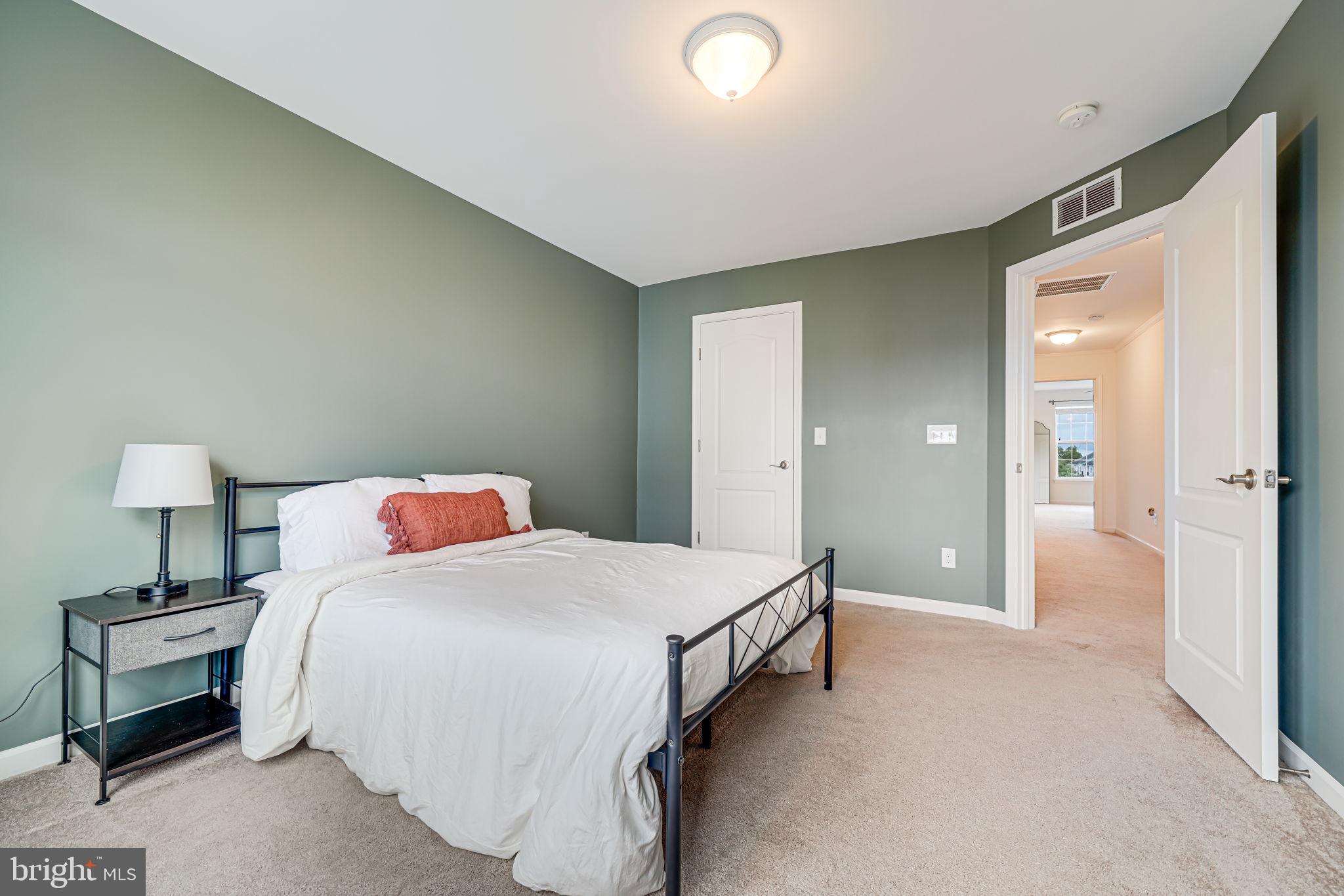 POTOMAC CLUB II - Residential