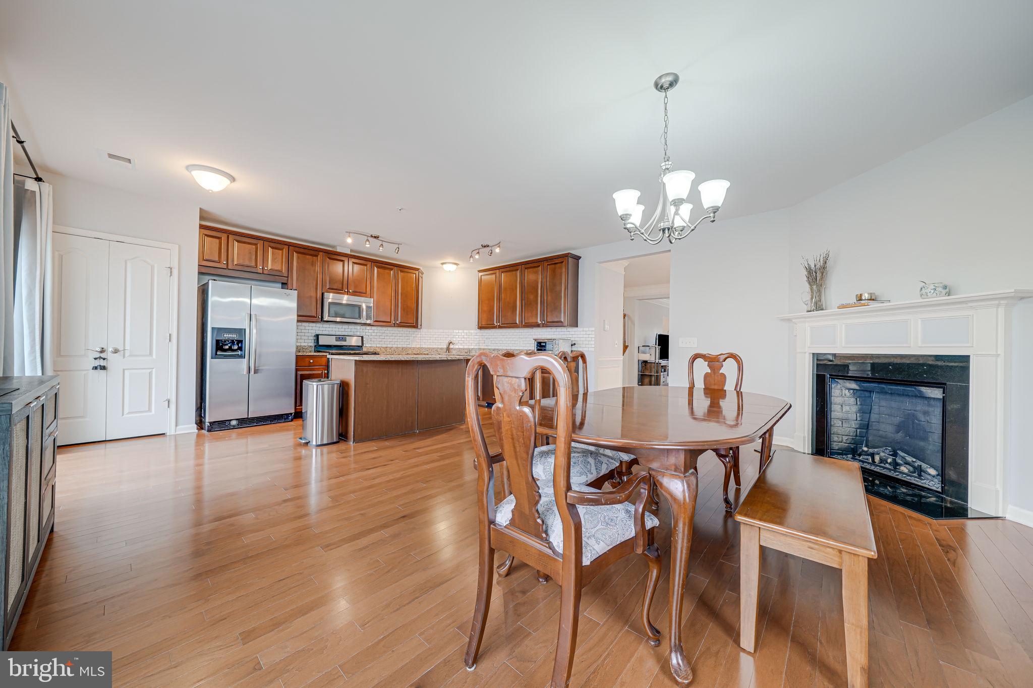 POTOMAC CLUB II - Residential