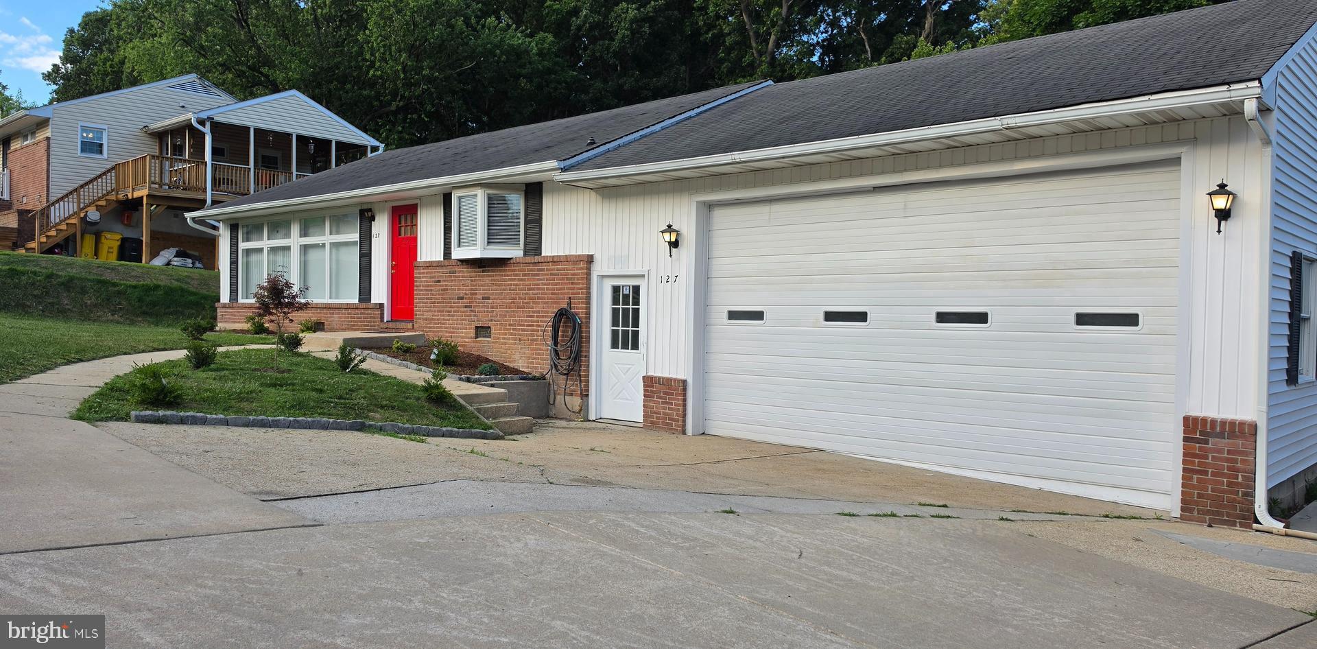 127 SHELLY ROAD