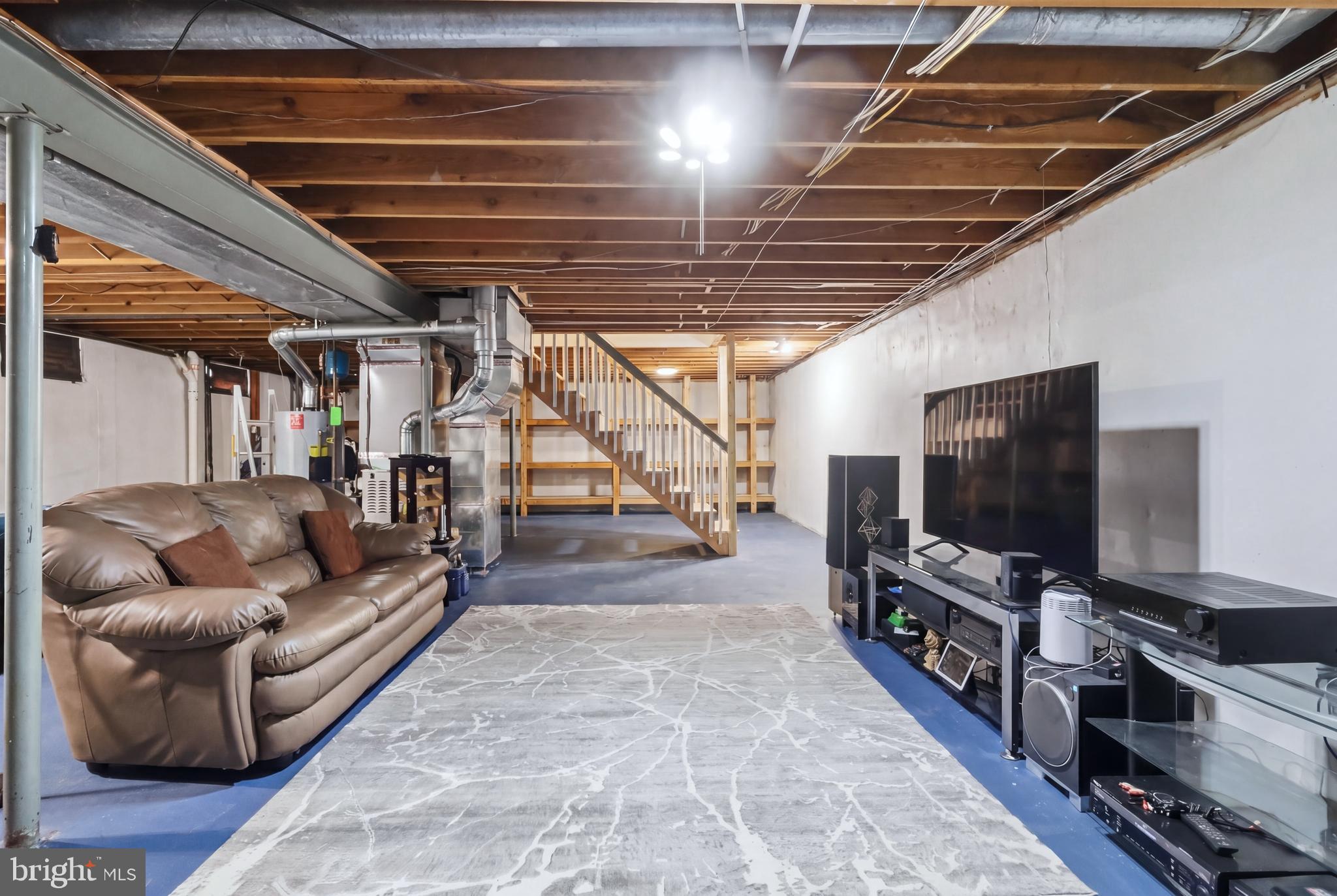 TANTALLON HILLS - Residential