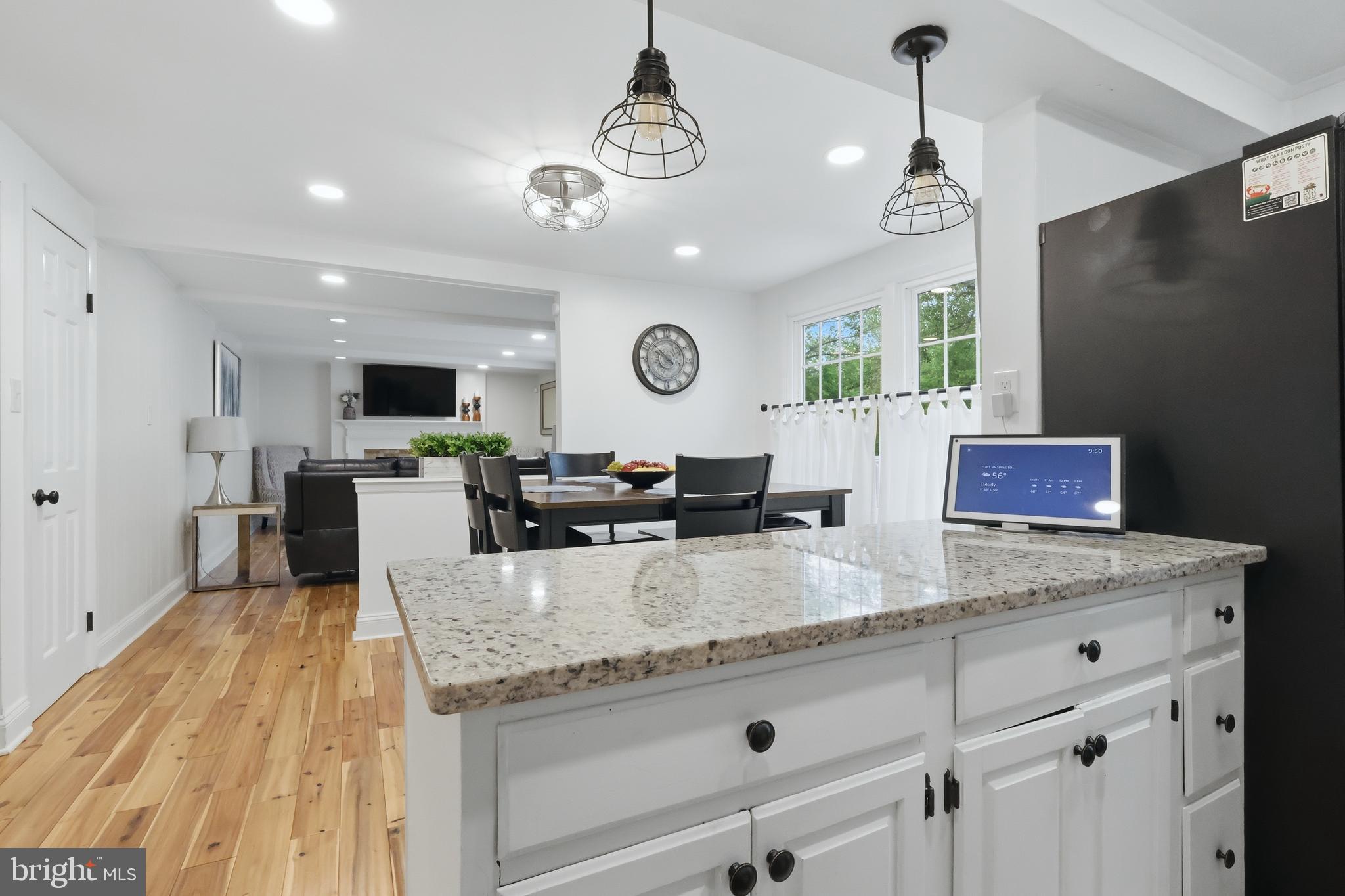TANTALLON HILLS - Residential