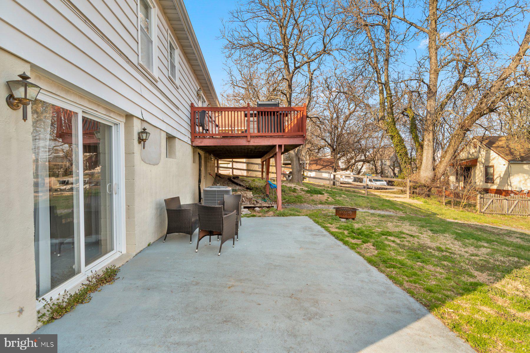 PARKVILLE/CARNEY - Residential