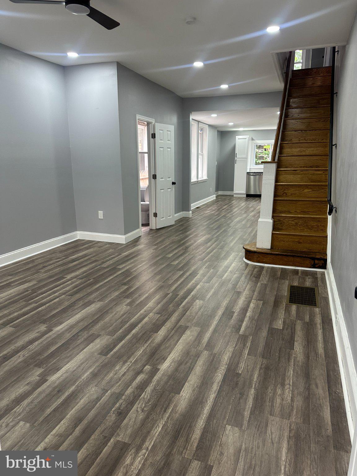 2934 W WISHART STREET - Photo 4