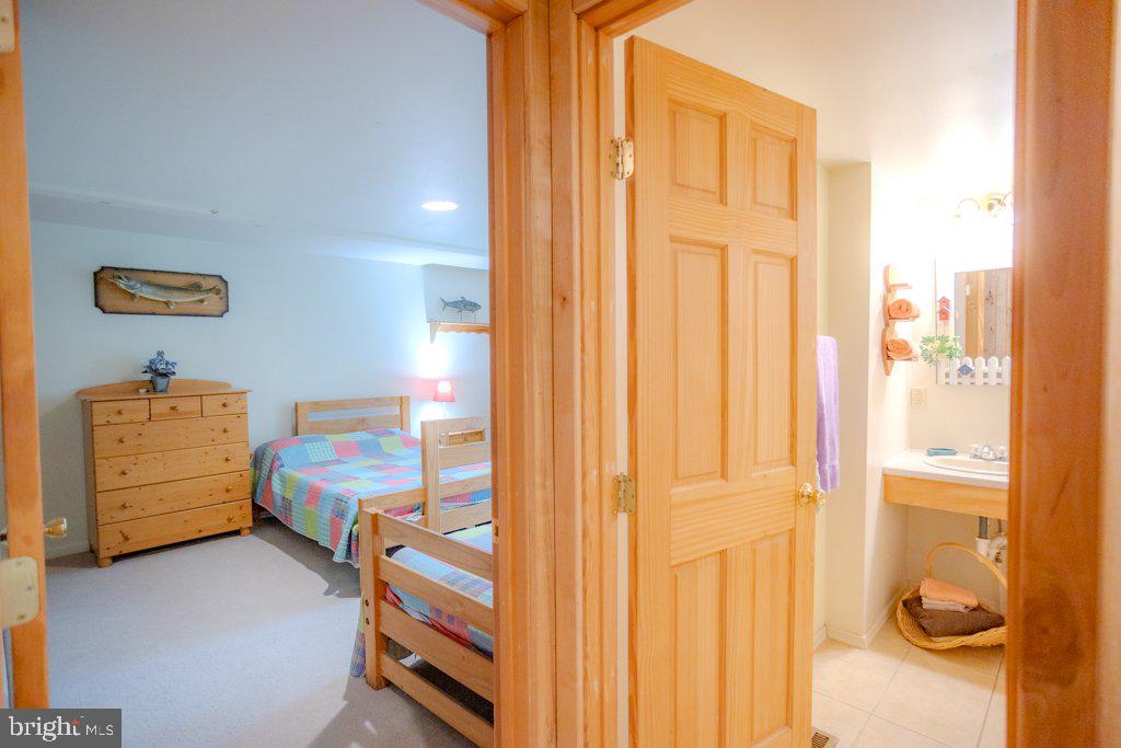 ALPINE LAKE RESORT - Residential