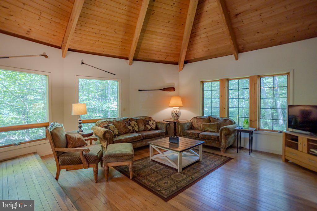 ALPINE LAKE RESORT - Residential