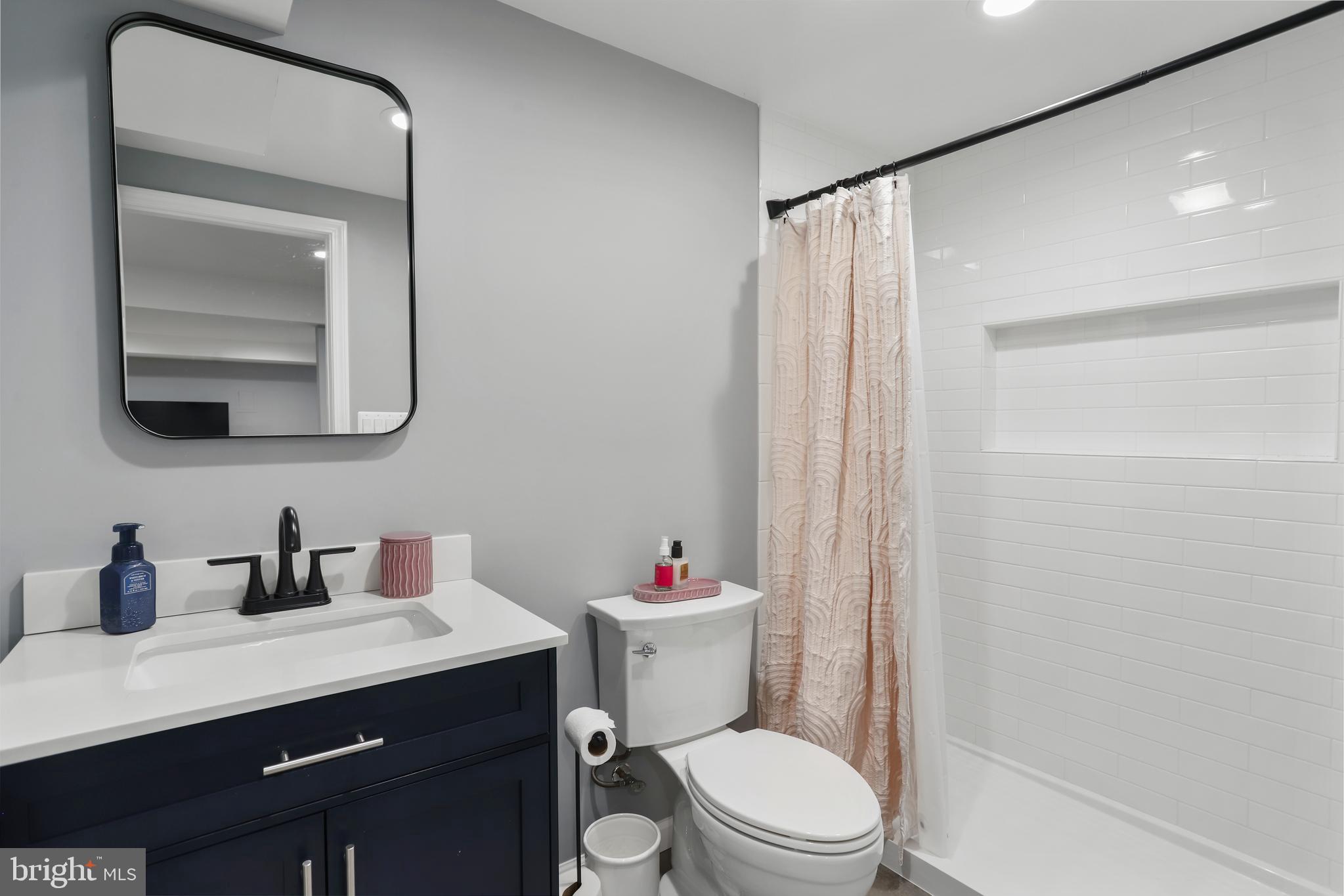 MEADOWBROOK ESTATES - Residential