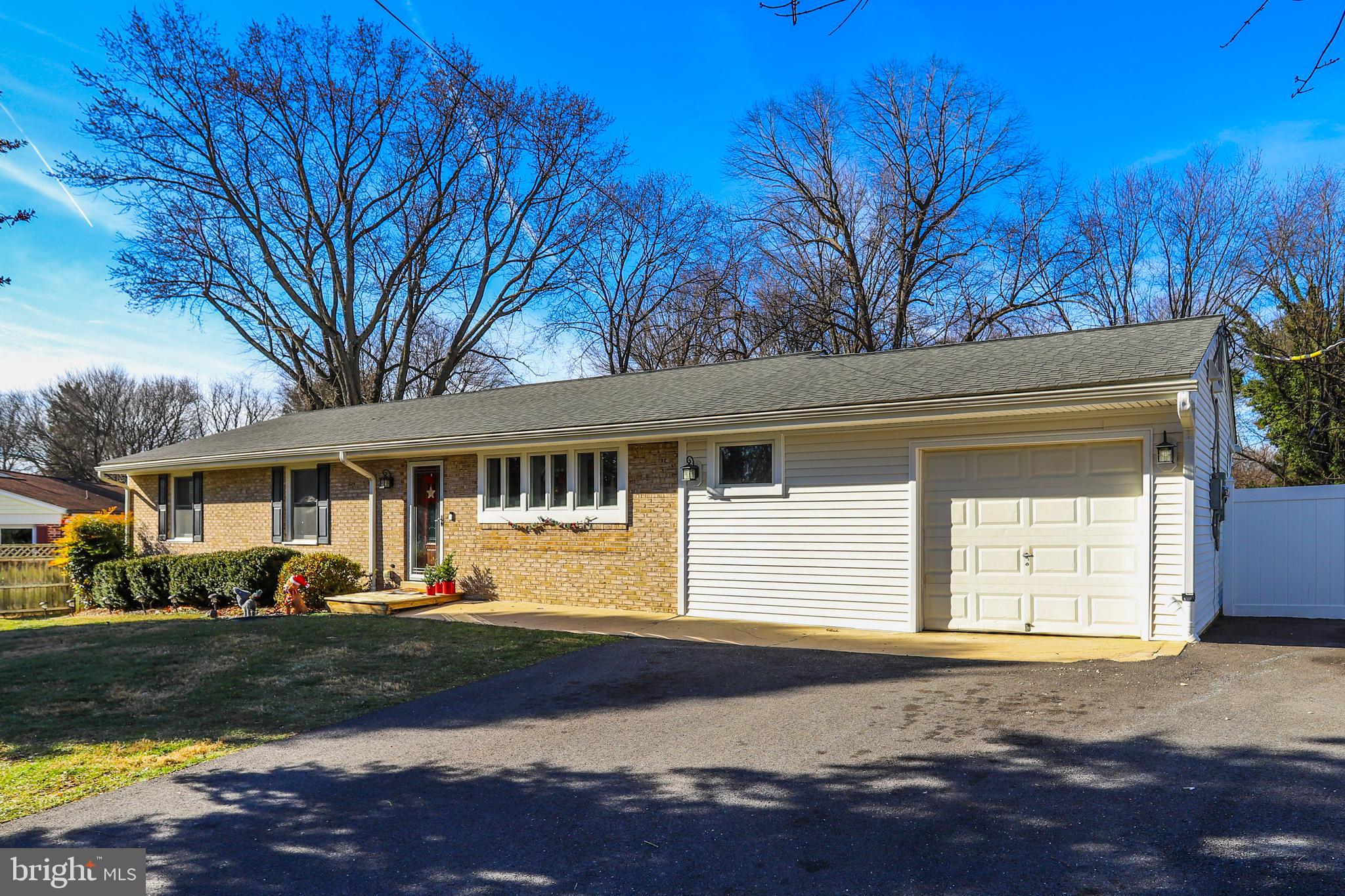 MEADOWBROOK ESTATES - Residential