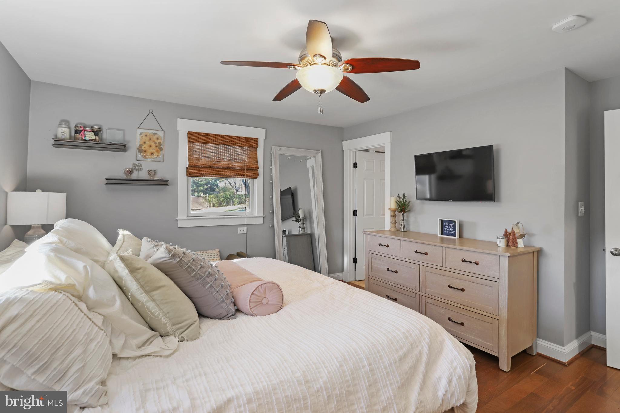 MEADOWBROOK ESTATES - Residential