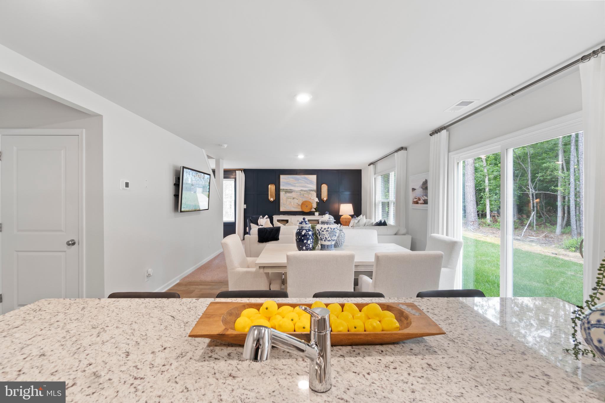 COYOTE RUN - Residential