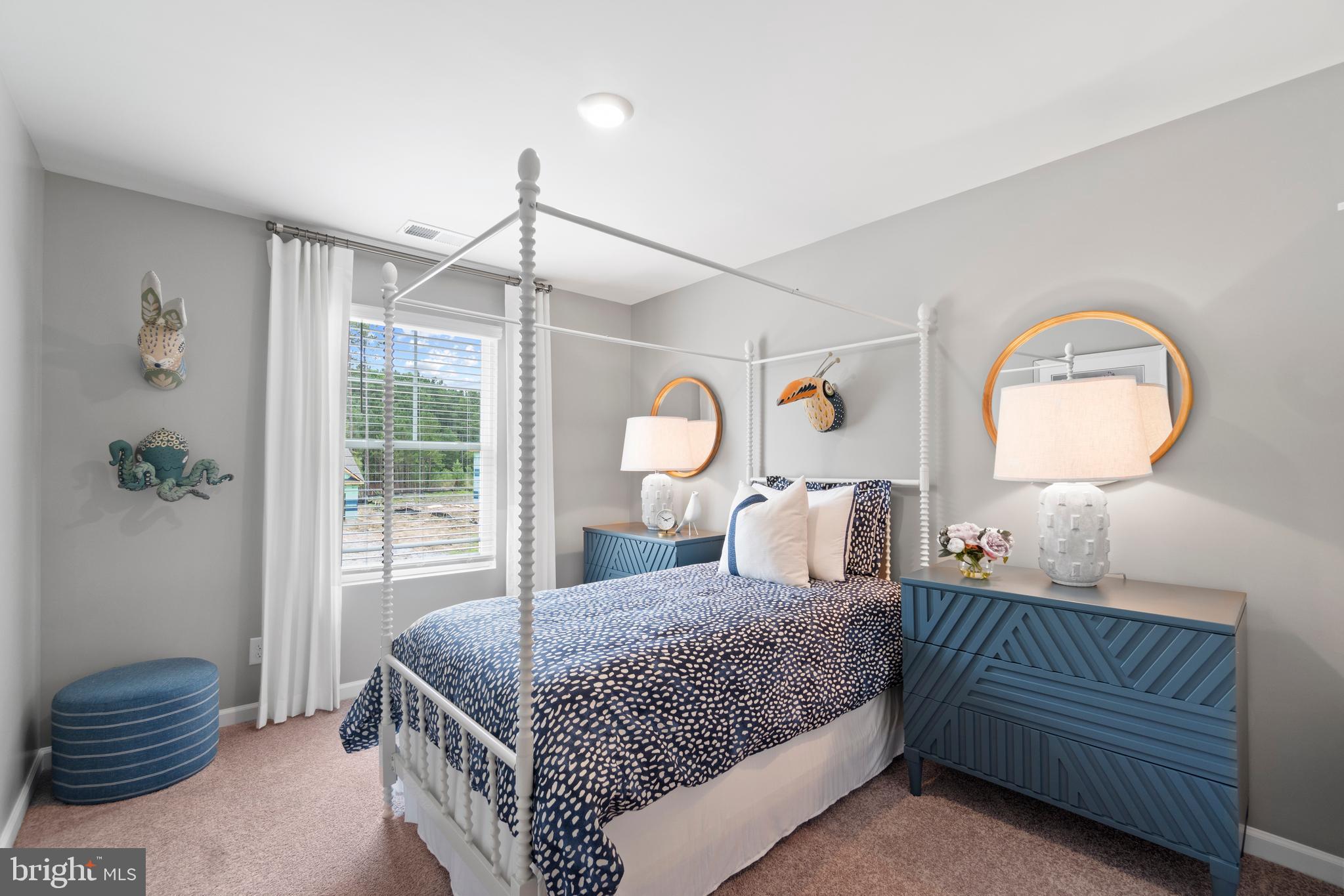 COYOTE RUN - Residential