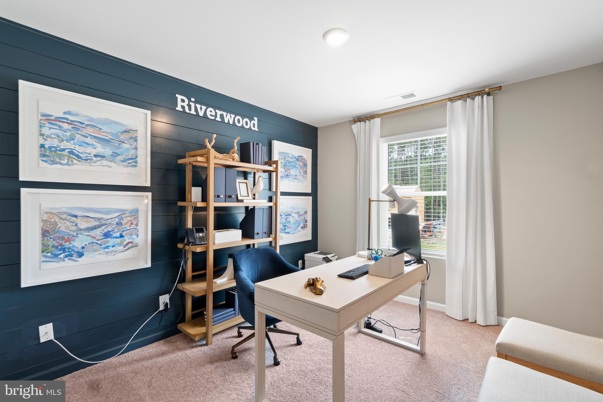 COYOTE RUN - Residential