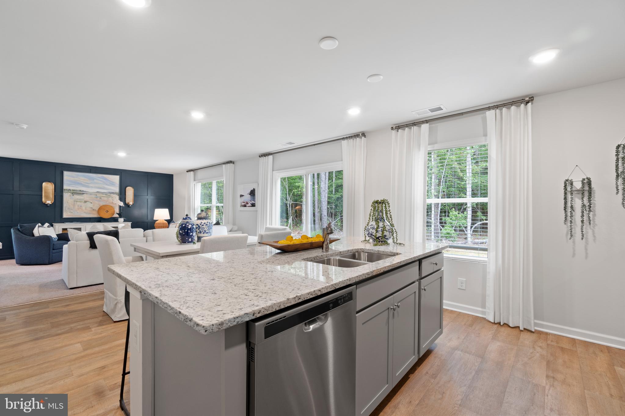 COYOTE RUN - Residential