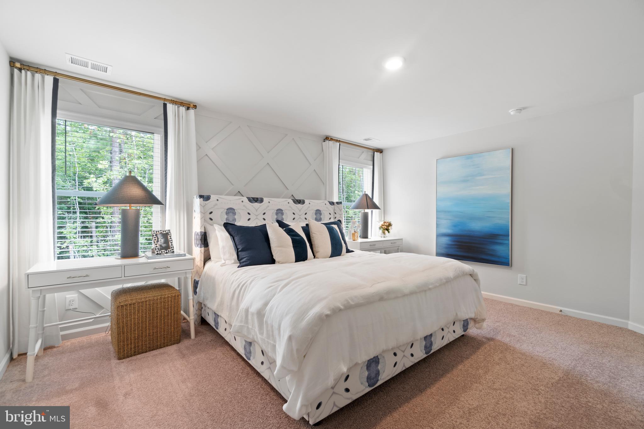 COYOTE RUN - Residential