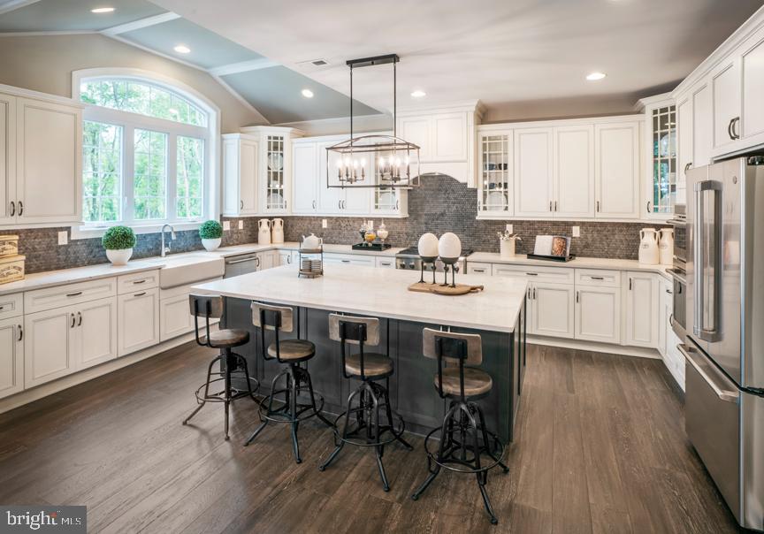 MAPLE RIDGE ESTATES - Residential