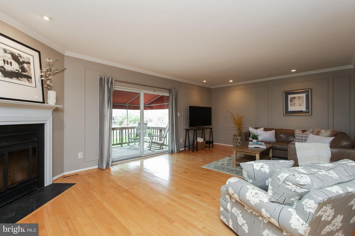 RAVENVIEW - Residential