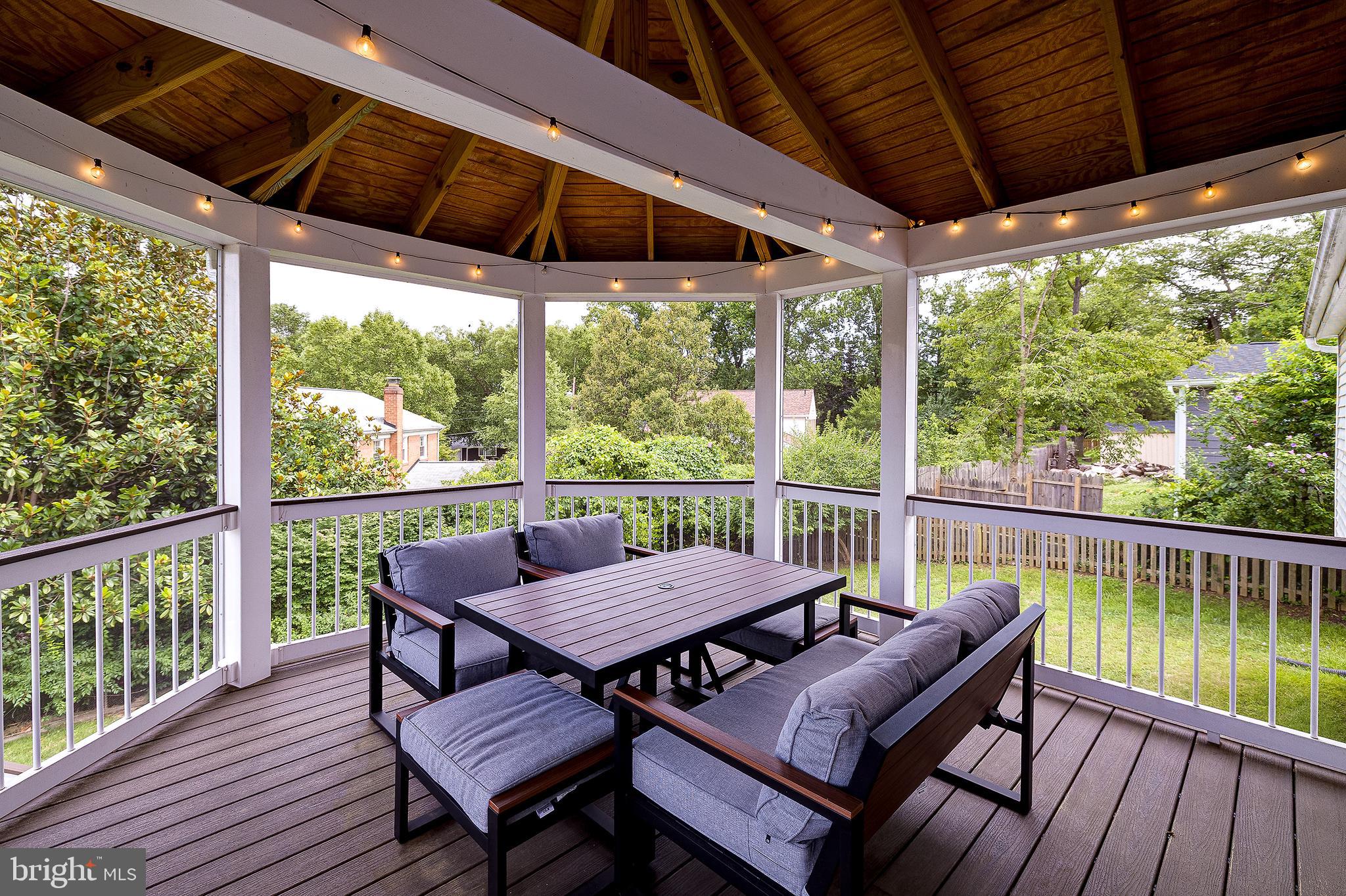 POTOMAC WOODS - Residential