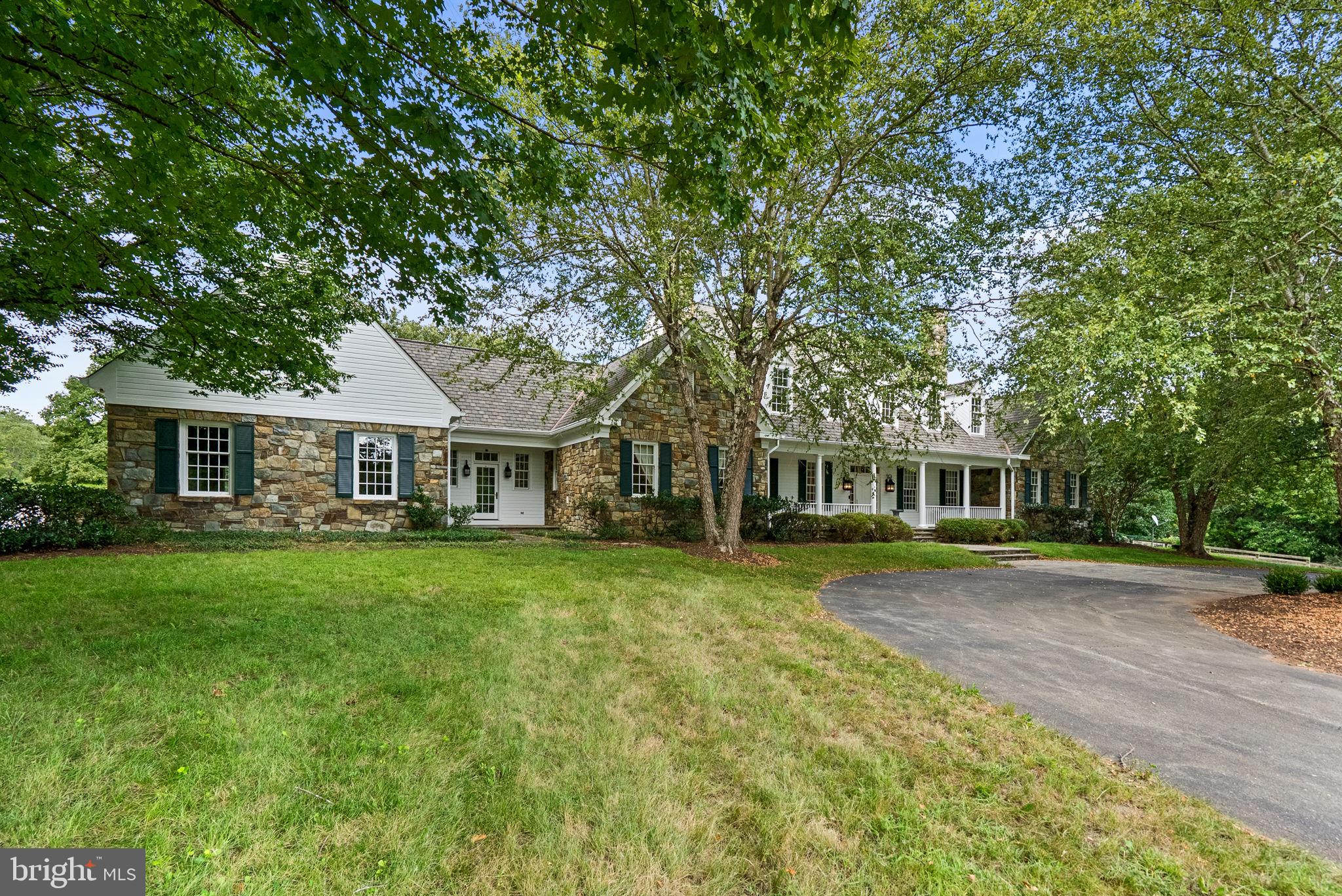 13611 DEAKINS LANE