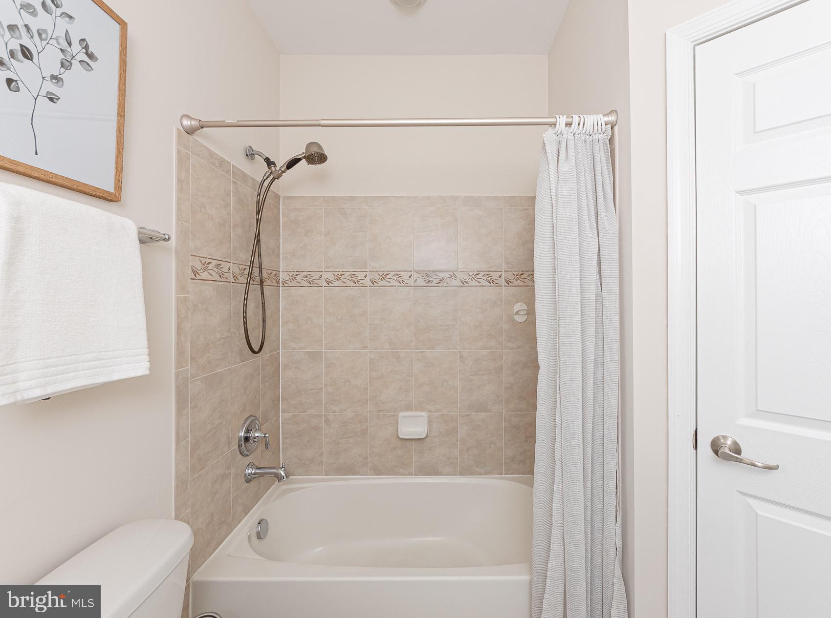 WYNDHOLME WOODS - Residential