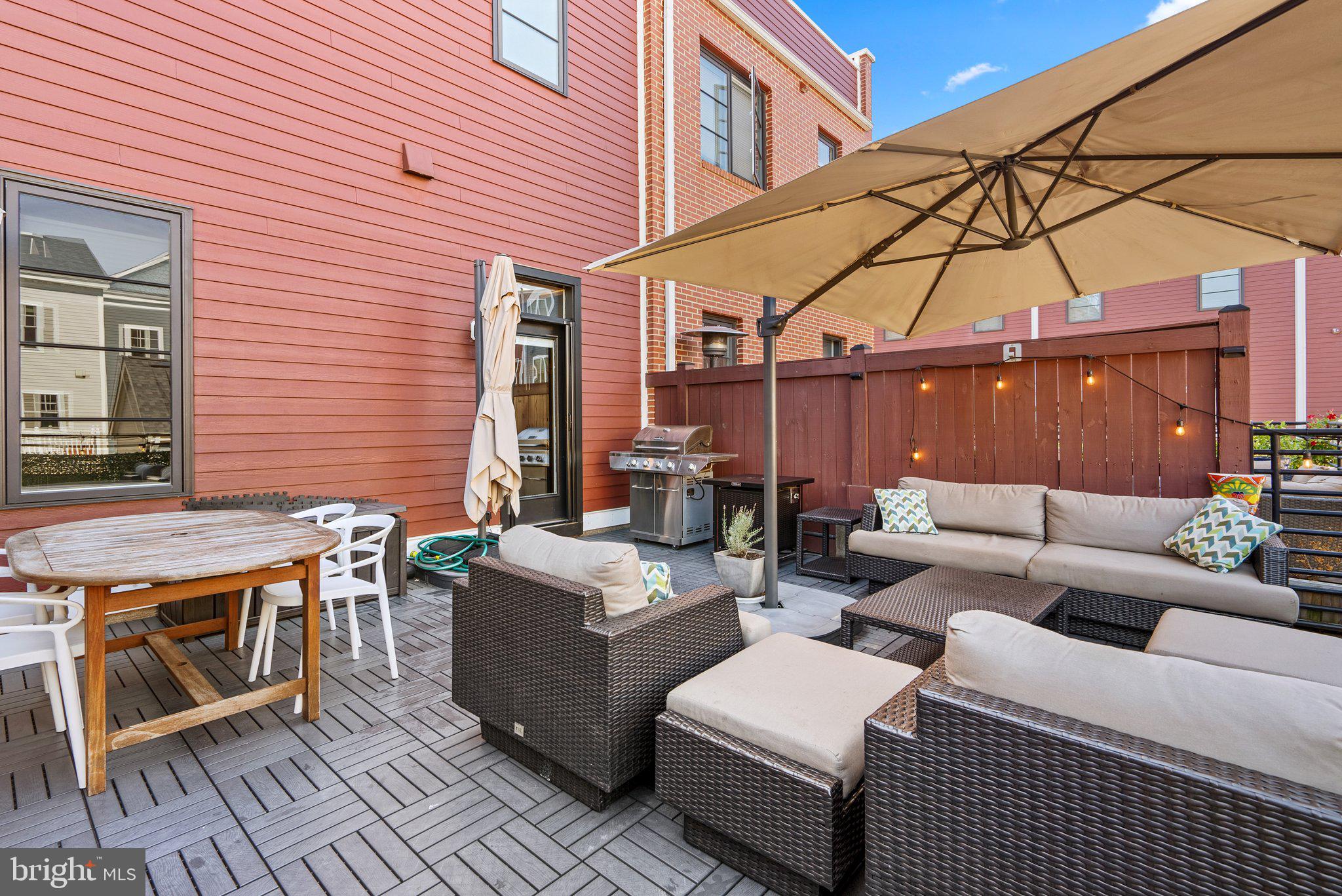 POTOMAC YARD - Residential Lease