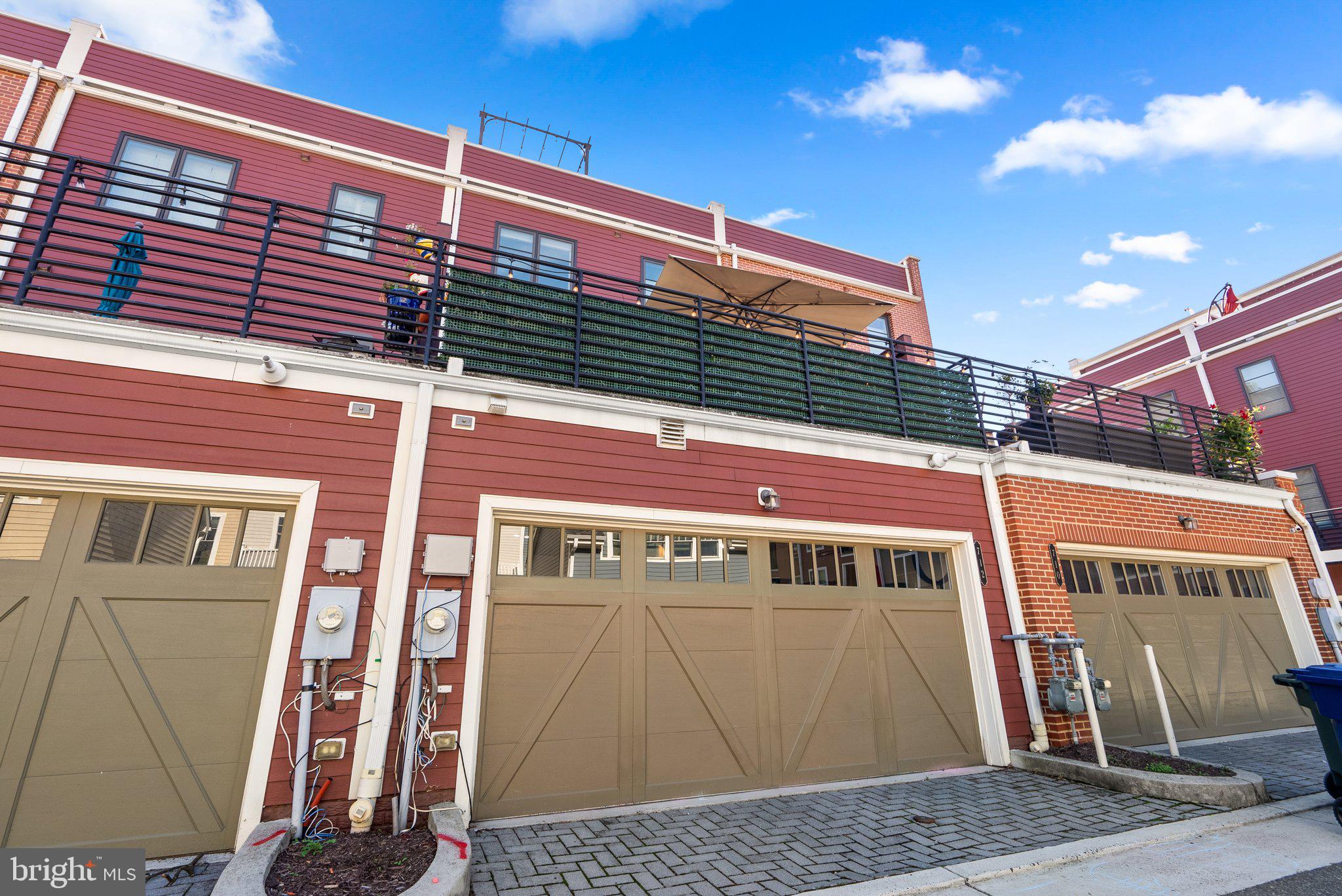 POTOMAC YARD - Residential Lease