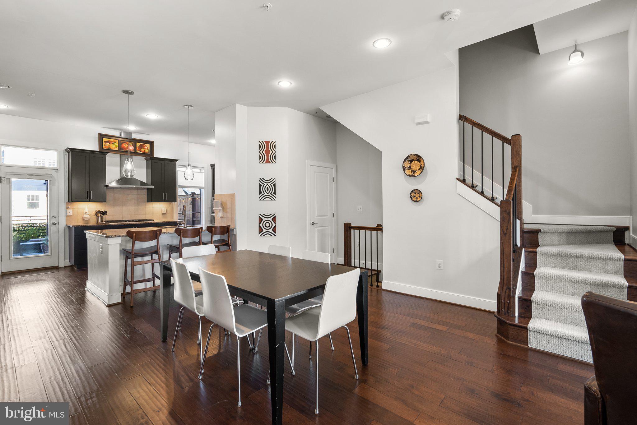 POTOMAC YARD - Residential Lease