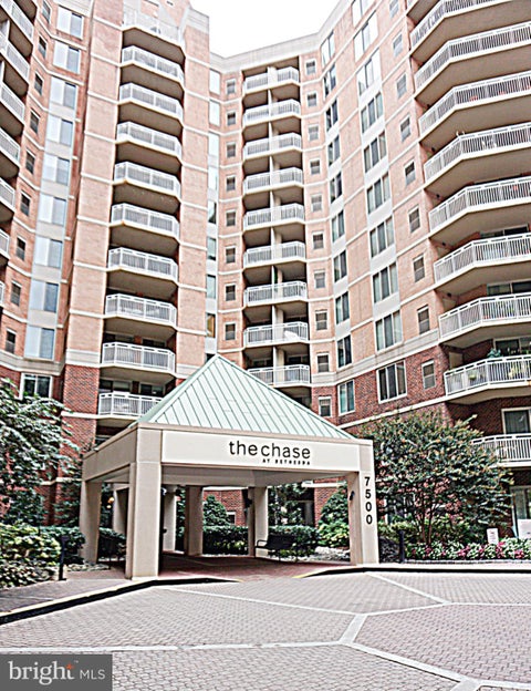 Condo For Rent - 7500 Woodmont Avenue<br/> Montgomery County, BETHESDA, MD 20814
