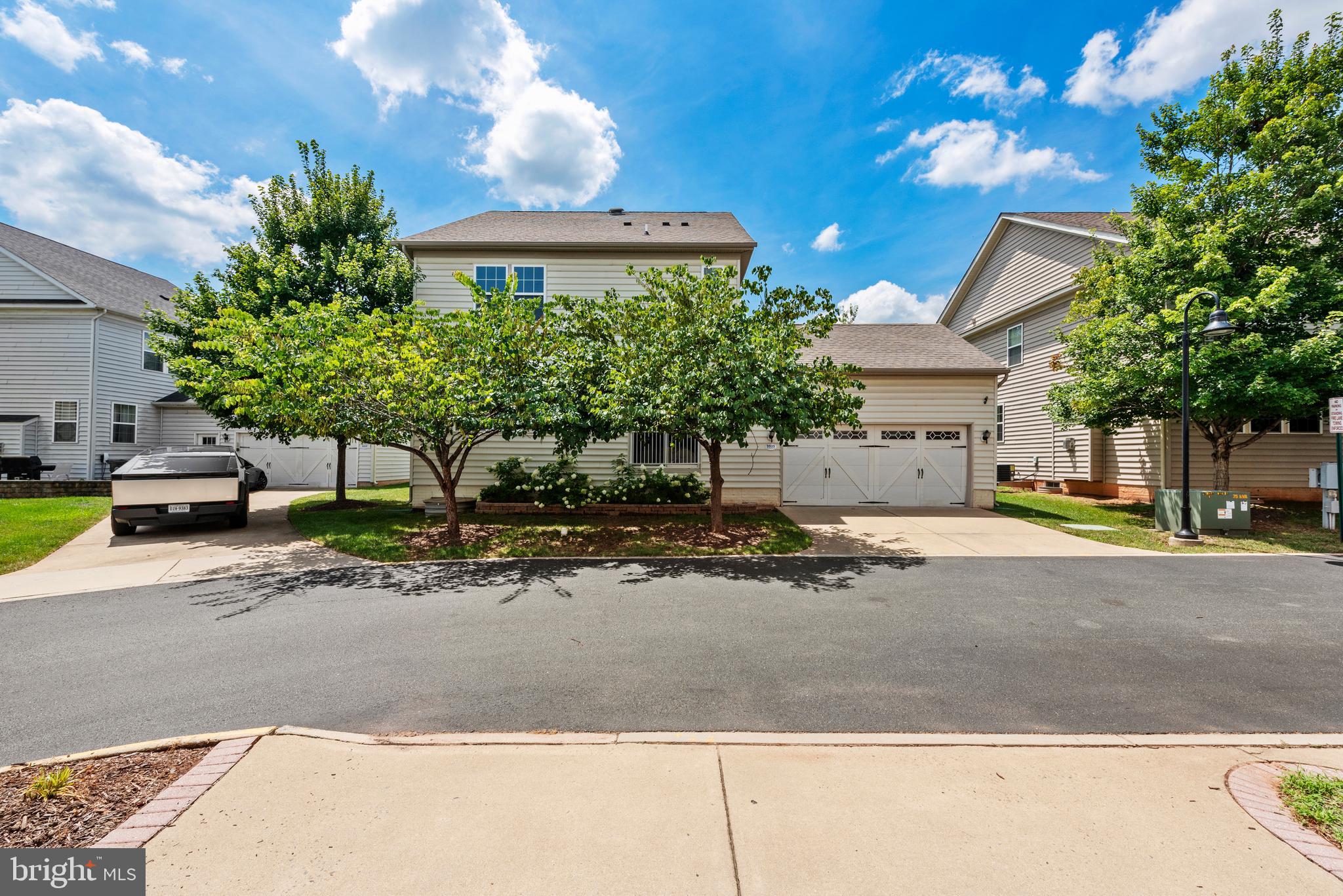 HASTINGS MARKETPLACE - Residential