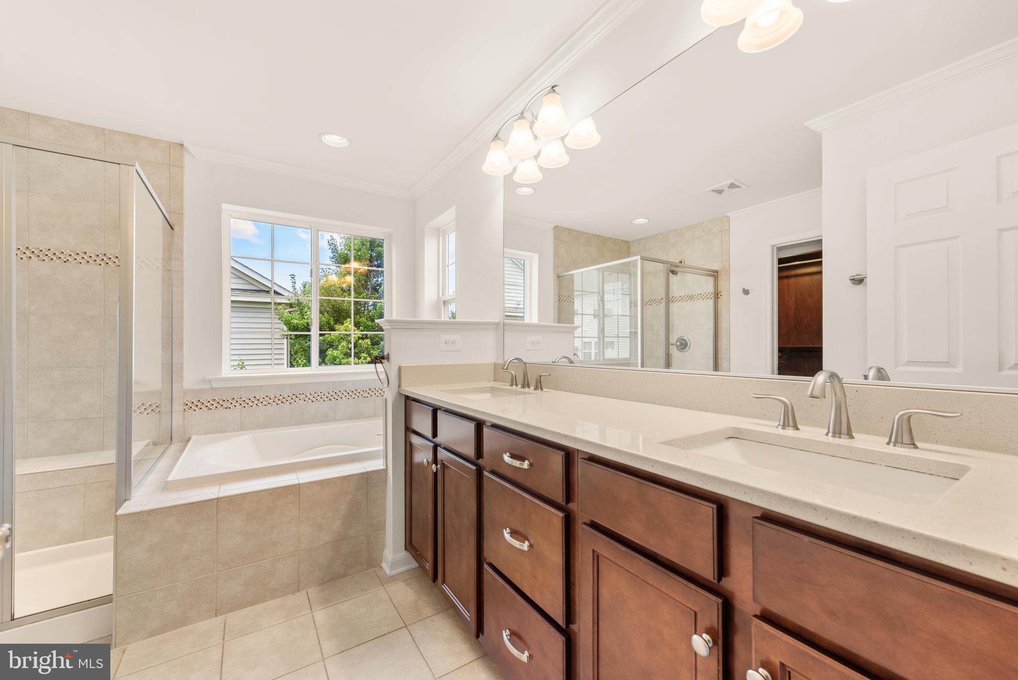 HASTINGS MARKETPLACE - Residential