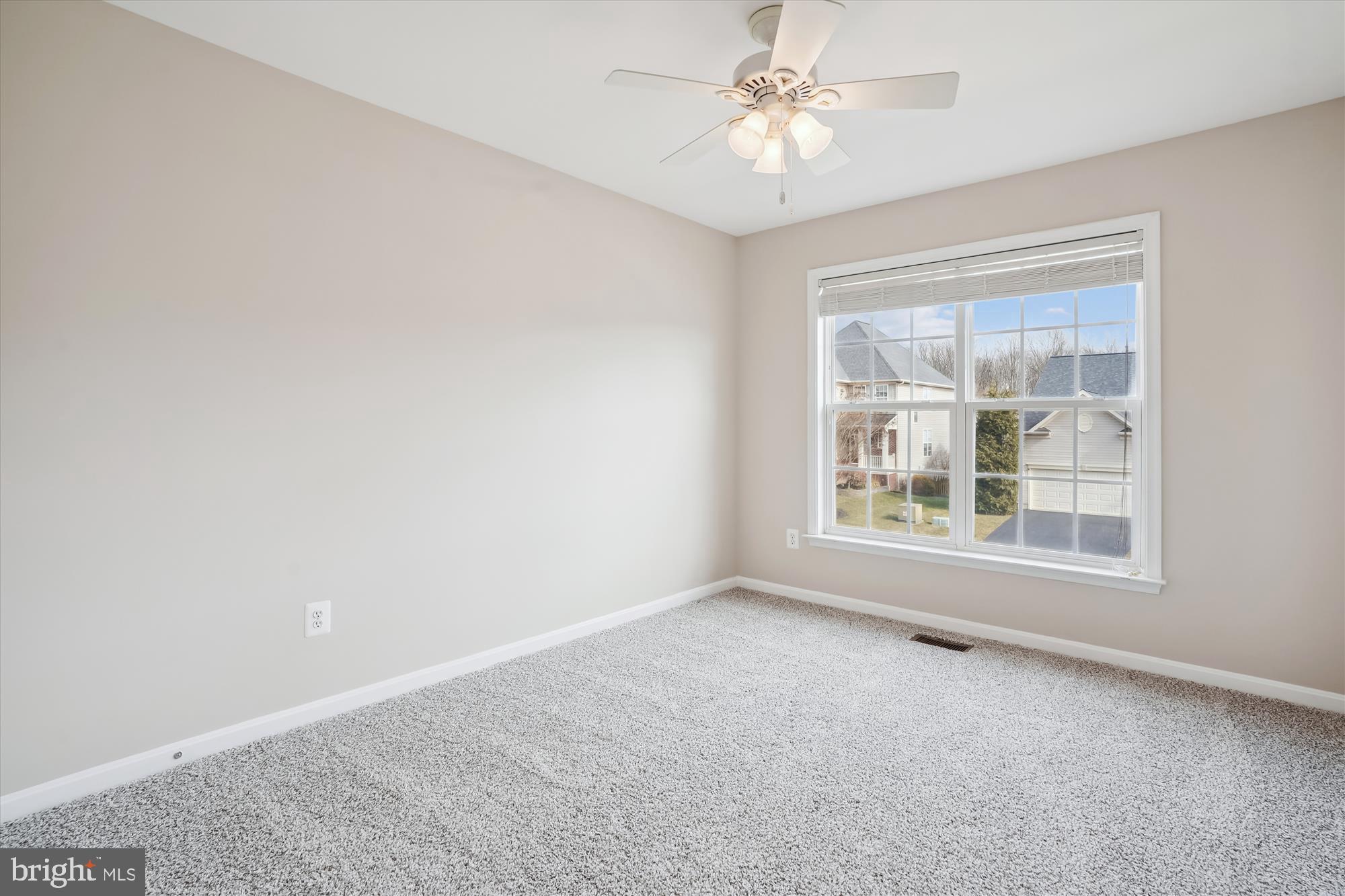 HOPEWELLS LANDING - Residential