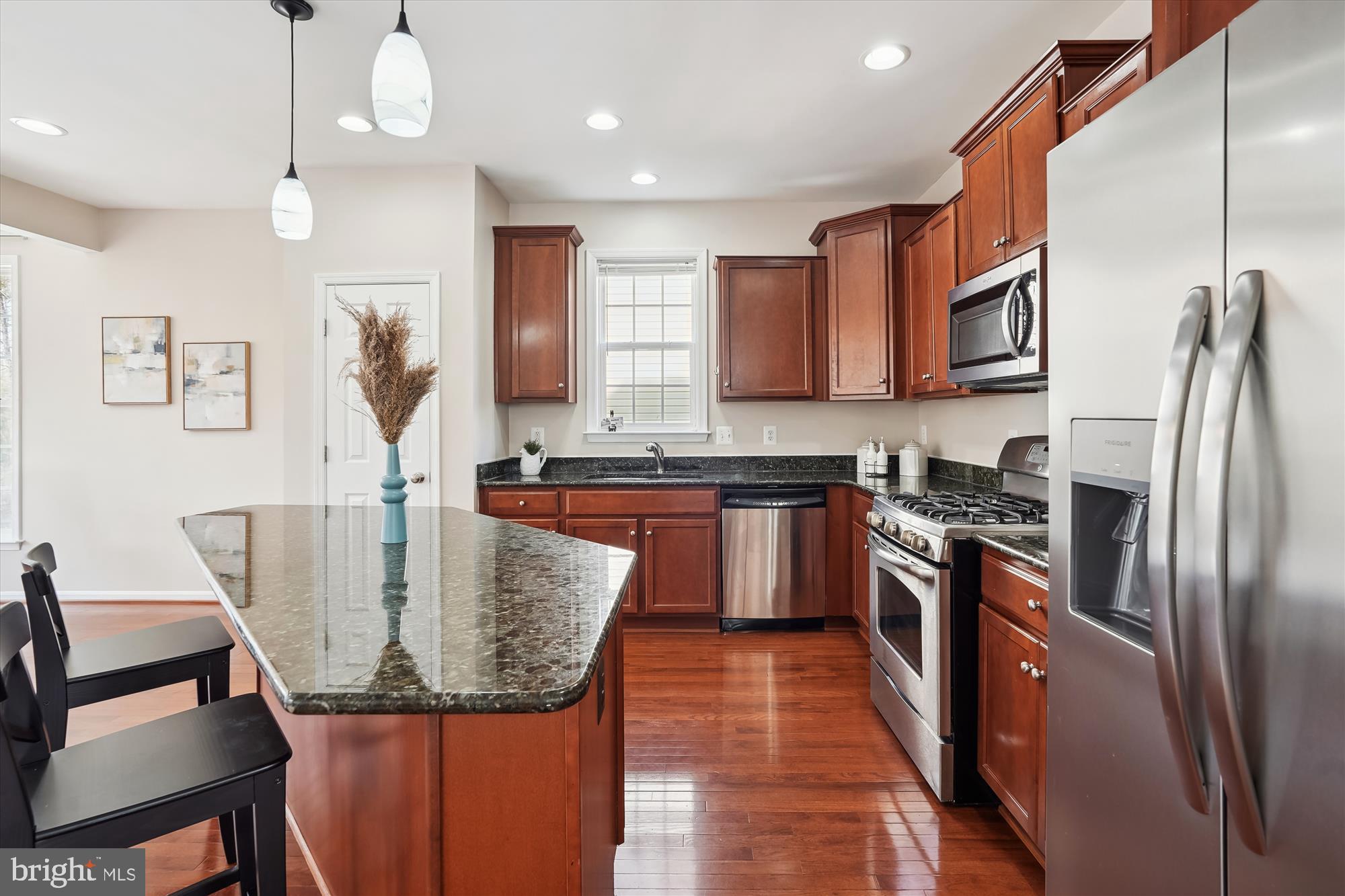 HOPEWELLS LANDING - Residential