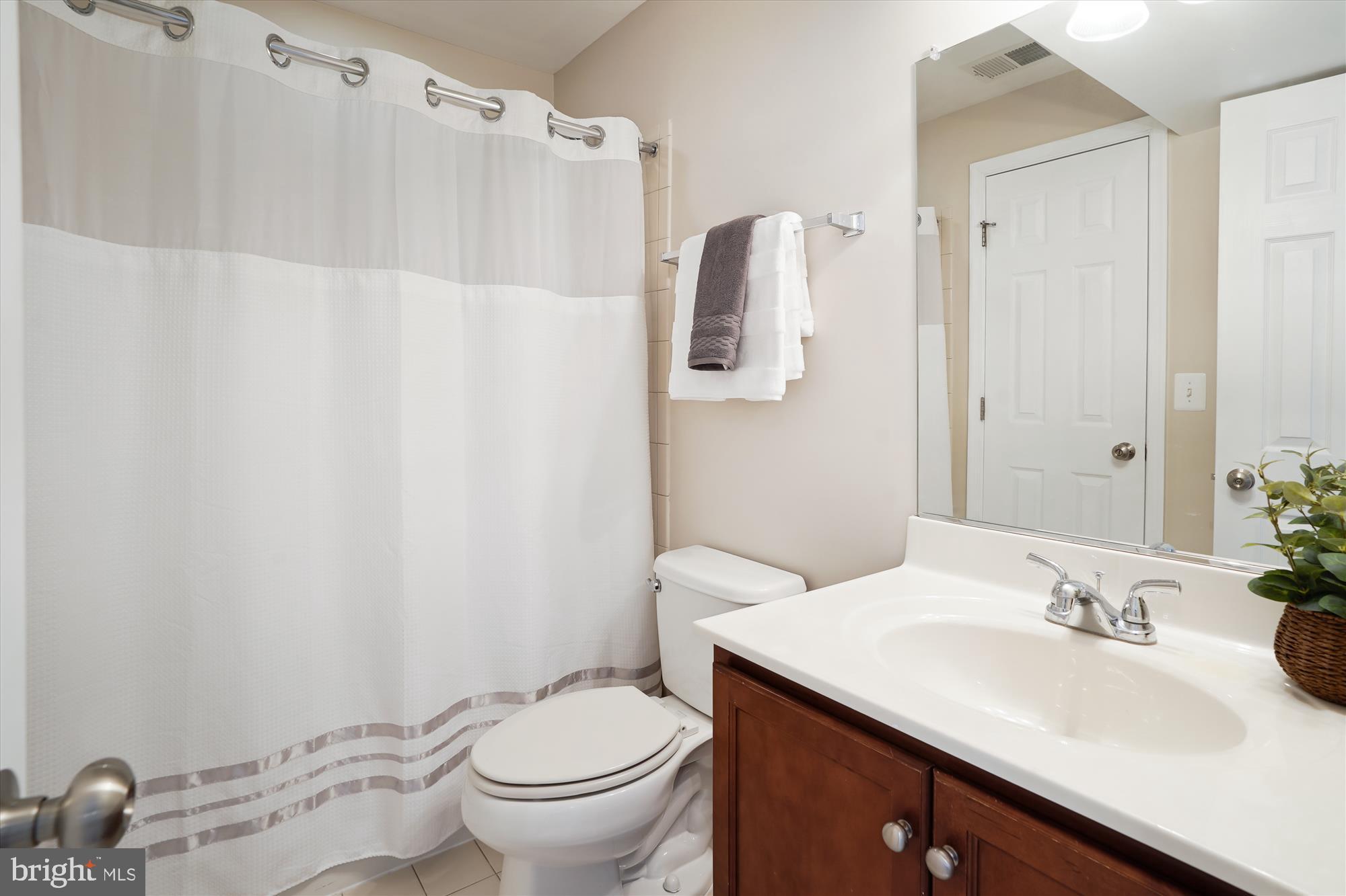 HOPEWELLS LANDING - Residential