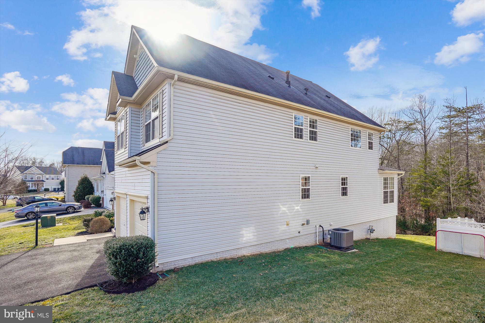 HOPEWELLS LANDING - Residential